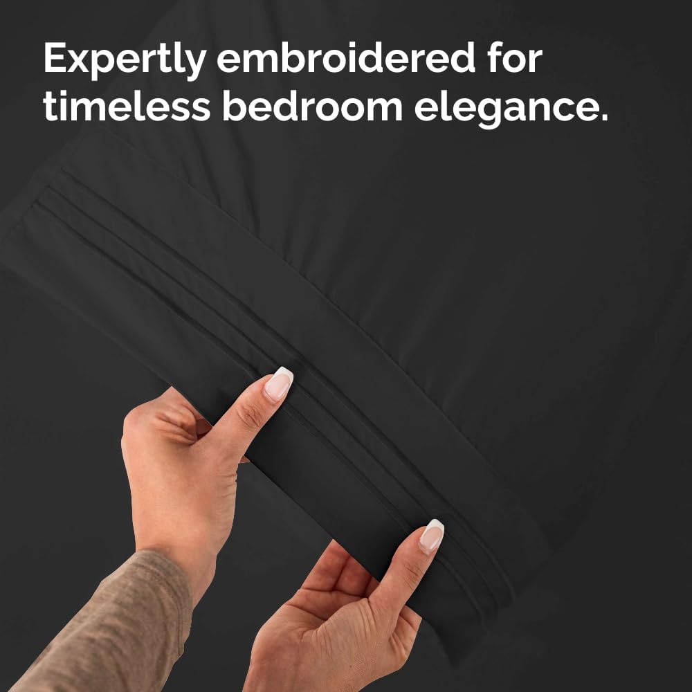 Queen Pillow Cases Set of 4 - Ultra Soft Hotel Quality Pillowcase Covers - Comfy, Cozy & Wrinkle Free - Shrinkage, Stain and Fade Resistant - Machine Washable Pillow Protectors - 4 Piece Set - Black