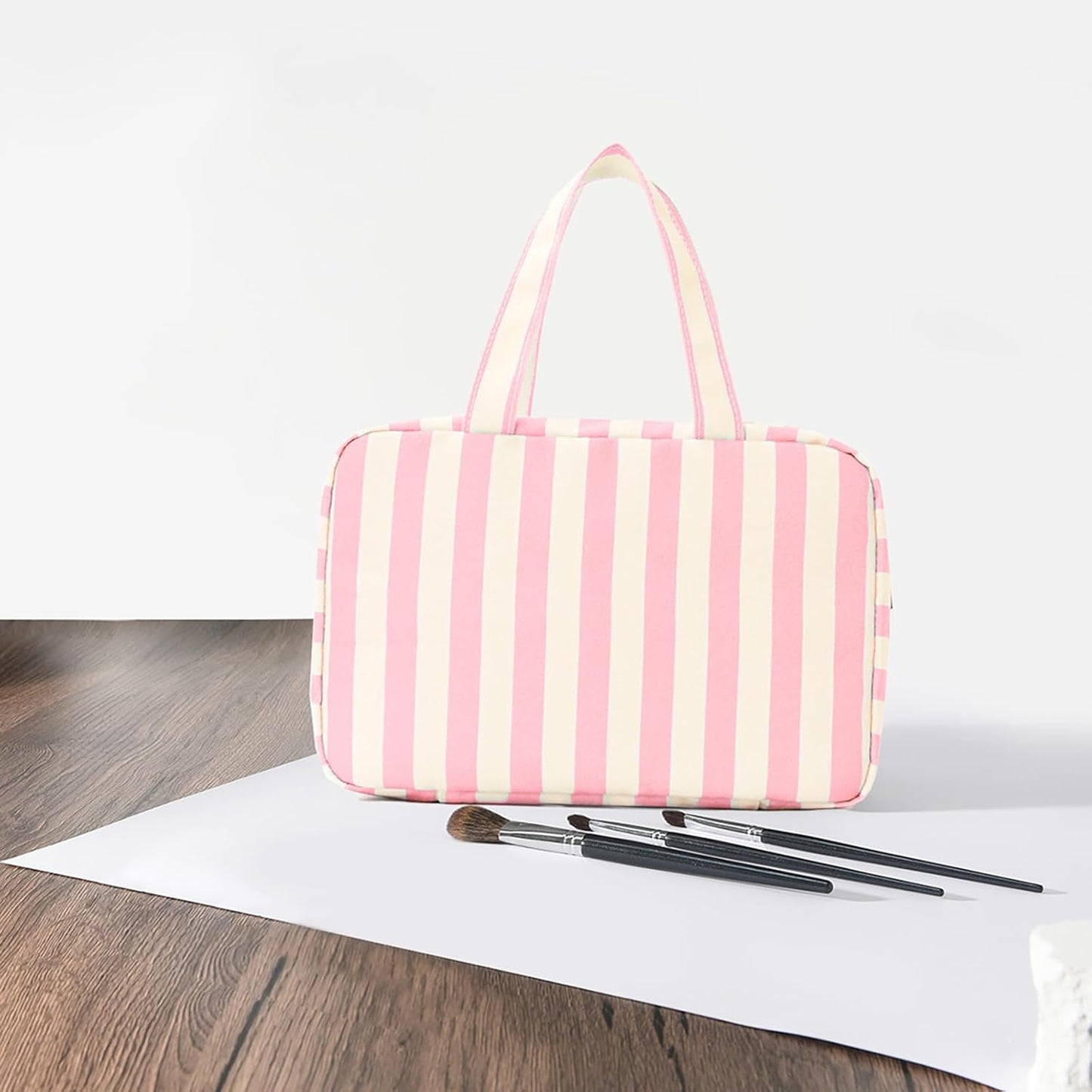 Toiletry Bag for Women Travel Water-resistant Cosmetic Bag Fashion Stripes Makeup Bag with Hanging Hook Preppy for Store Toiletries Cosmetic Accessories Large Capacity Pink