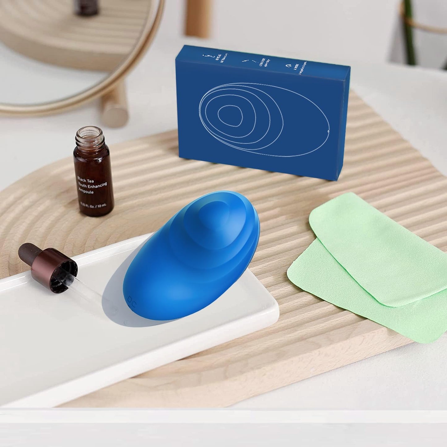 Personal Facial Massager, Neck Massager Face Back Massager Tool, Mini Electric Cordless Massager Multi-Function Modes Body Massager for Women Gift(Blue)