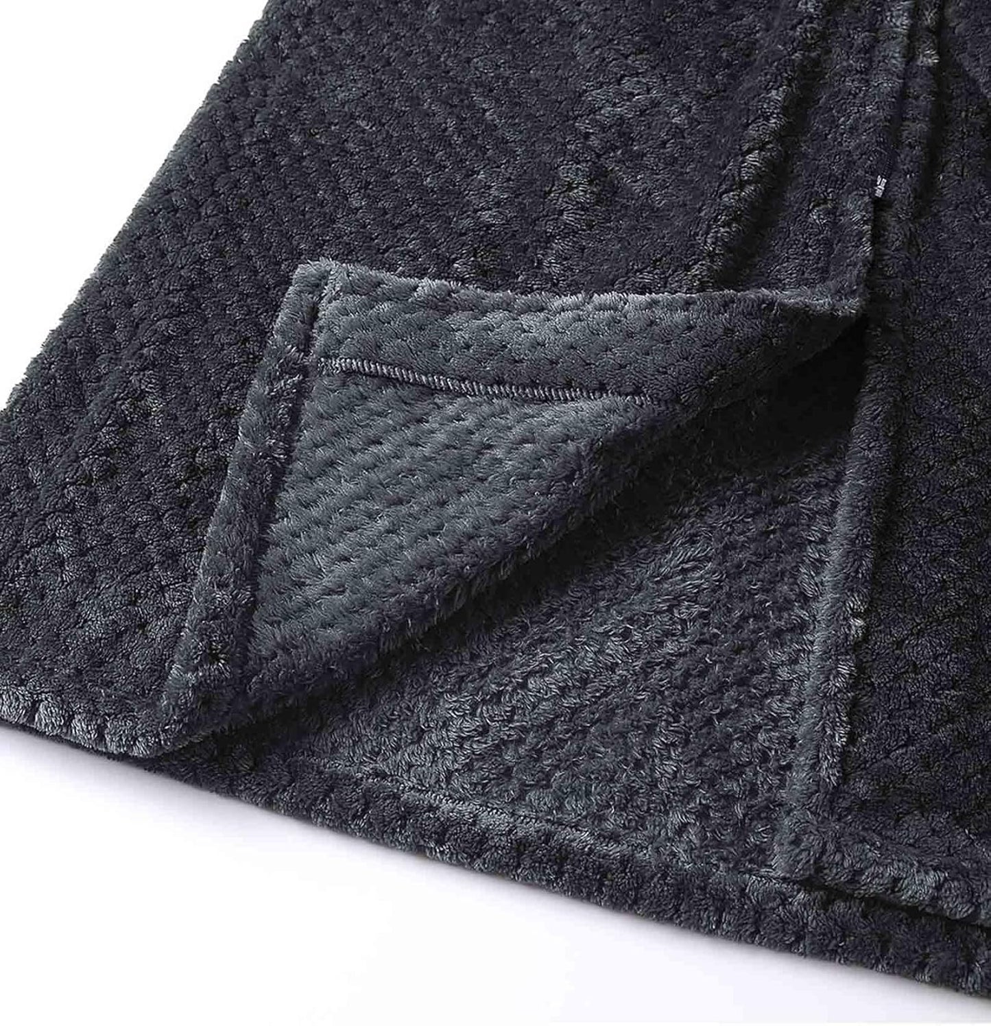 Artfasion Womens Fleece Robe Plush Long Zip Front Bathrobe with Pockets Warm Soft Zippered Bathrobes for Women