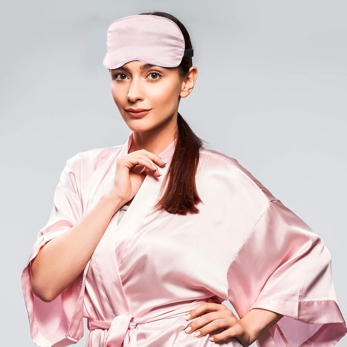 BBTO 4 Pcs Silk Sleep Eye Masks Smooth Soft Satin Eye Covers with Adjustable Strap Blindfold for Sleeping Blocking Out Lights Travel Relaxation(Light Green, Emerald, Silver, Light Pink)