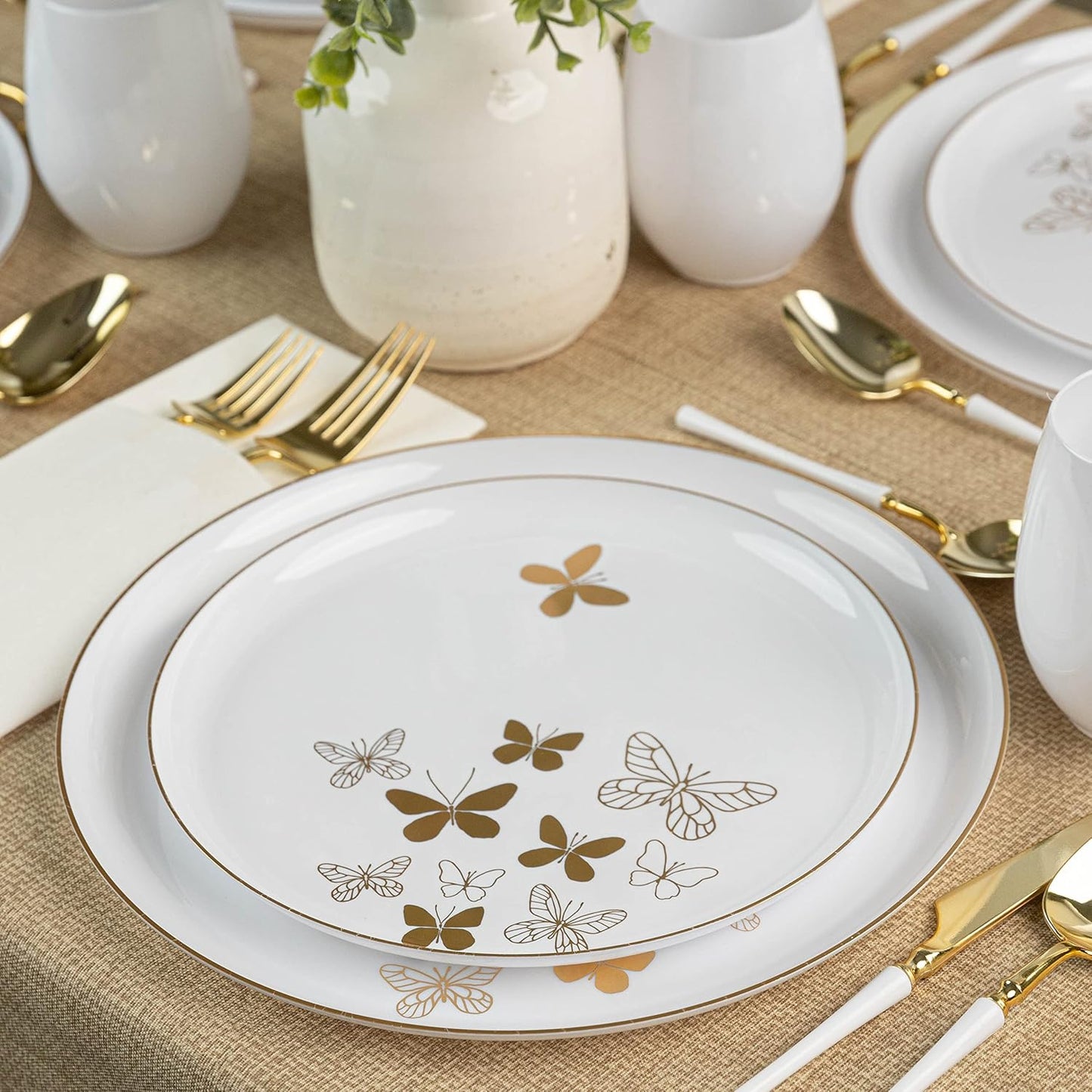 PLASTICPRO [30 Pack 10.6 Plastic Party Plates Edge Collection Premium heavyweight Elegant Disposable Tableware Dishes Butterfly Collection