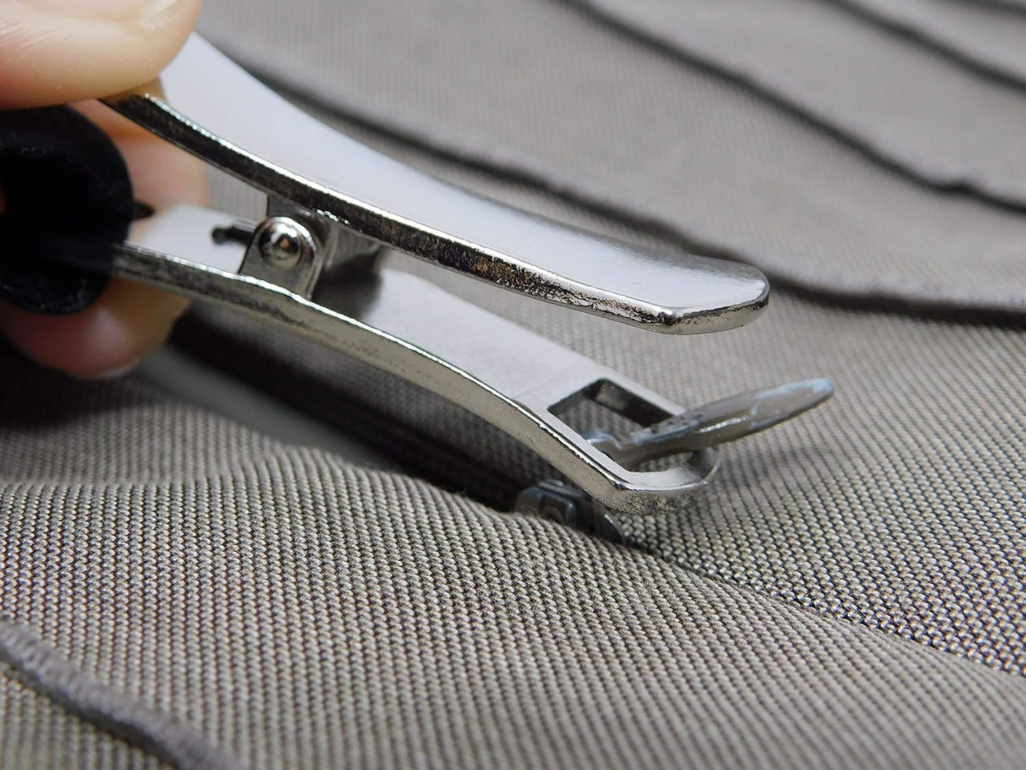 Zipper Pull Dress Zipper Pull Helper, Zipper Assistant, Zipper Aid, Zip up Dresses and Boots, Unique Design Works on Virtually All Zipper Types, Zip up Dress by Yourself