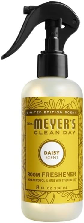 MRS. MEYER'S CLEAN DAY Room and Air Freshener Spray, Non-Aerosol Spray Bottle Infused with Essential Oils, Daisy, 8 fl. oz