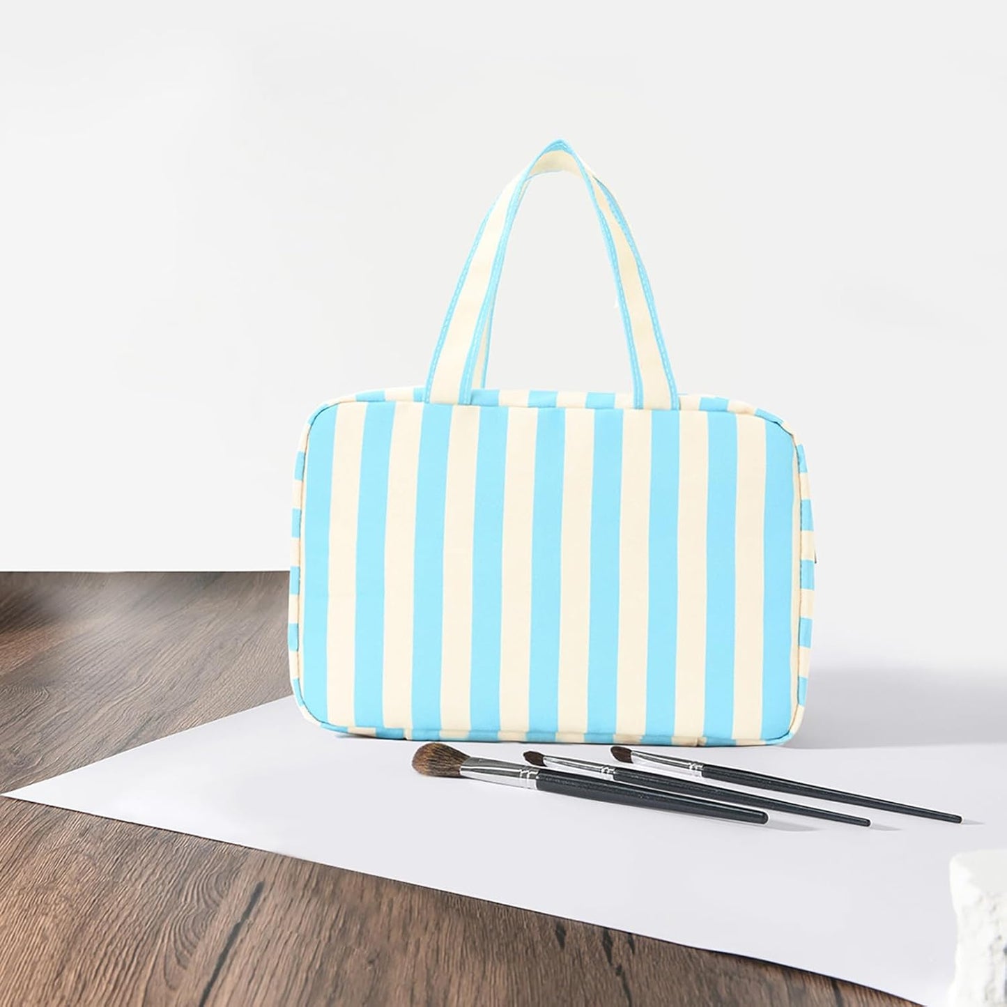 Toiletry Bag for Women Travel Water-resistant Cosmetic Bag Fashion Stripes Makeup Bag with Hanging Hook Preppy for Store Toiletries Cosmetic Accessories Large Capacity Blue