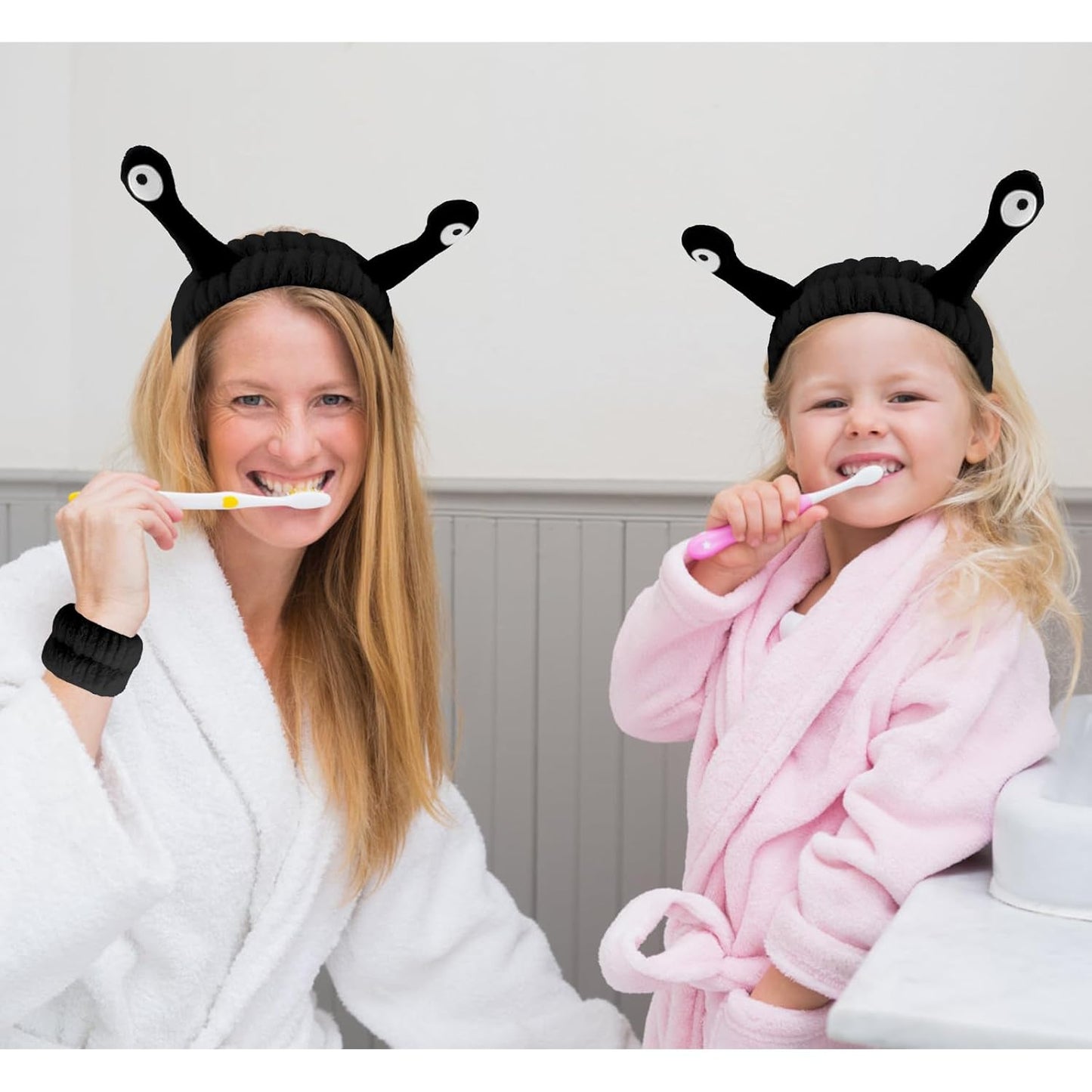 VELSCRUN Spa Headband, Makeup Face Wash Skincare Headbands, 5 Pcs Sponge Get Ready Snail Hairband Facial Wristband Hair Clip Set, Stuff for Teen Girls Women Trendy Hair Accessories Black