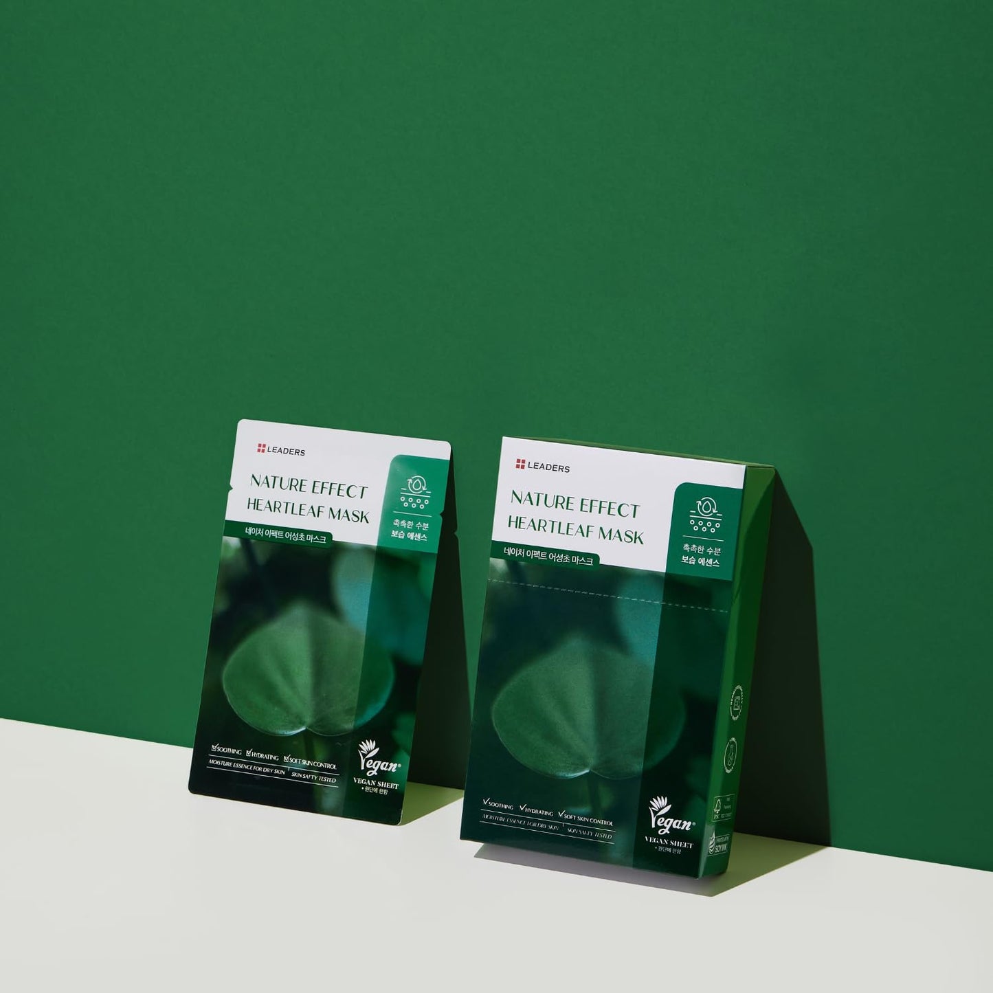 LEADERS Nature Effect Heartleaf Mask - Hydrating & Restoring Face Mask for Dry, Acne-Prone, Sensitive Skin | Soothing, Balancing, & Soft Skin Control Serum Content, Vegan Certified - 10 Sheets