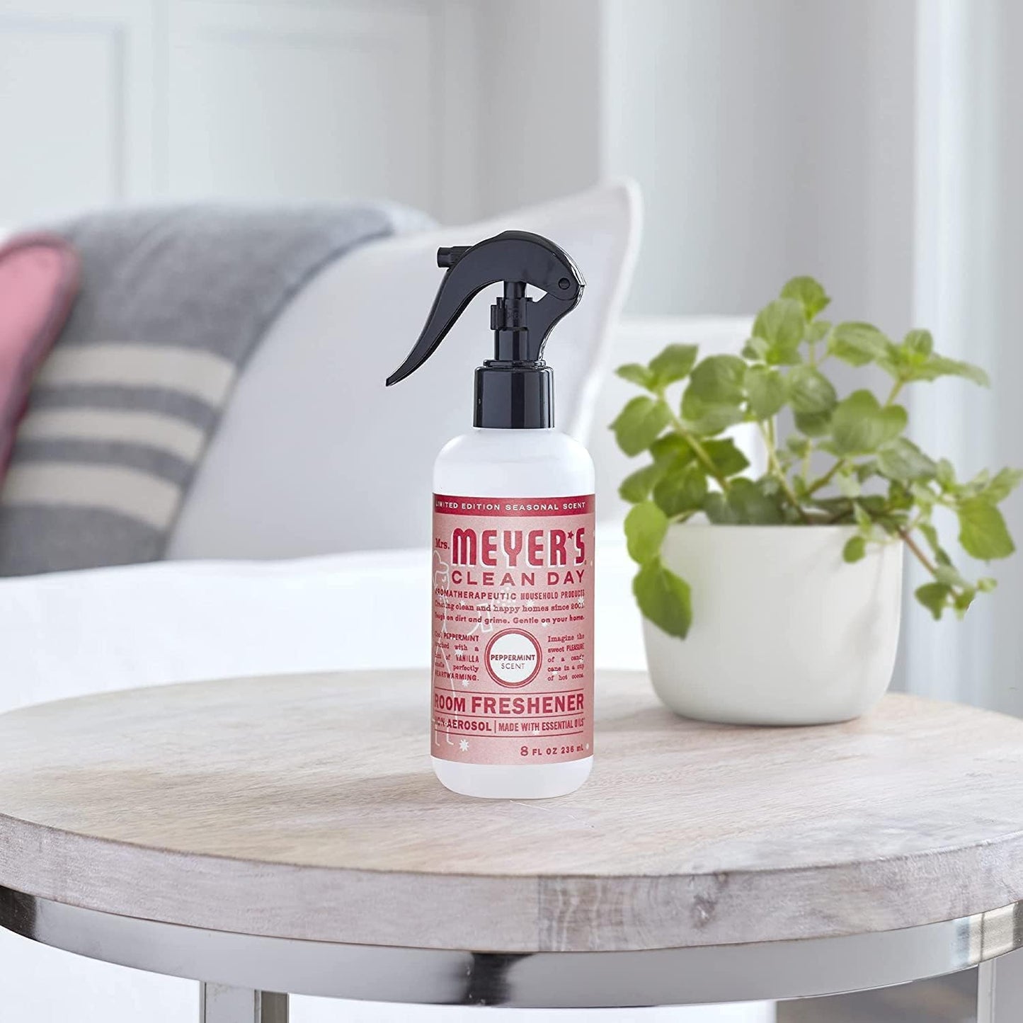 Mrs. Meyer's Clean Day Peppermint Scent Room Freshener, Cruelty Free, 8 Ounce (Pack of 6)