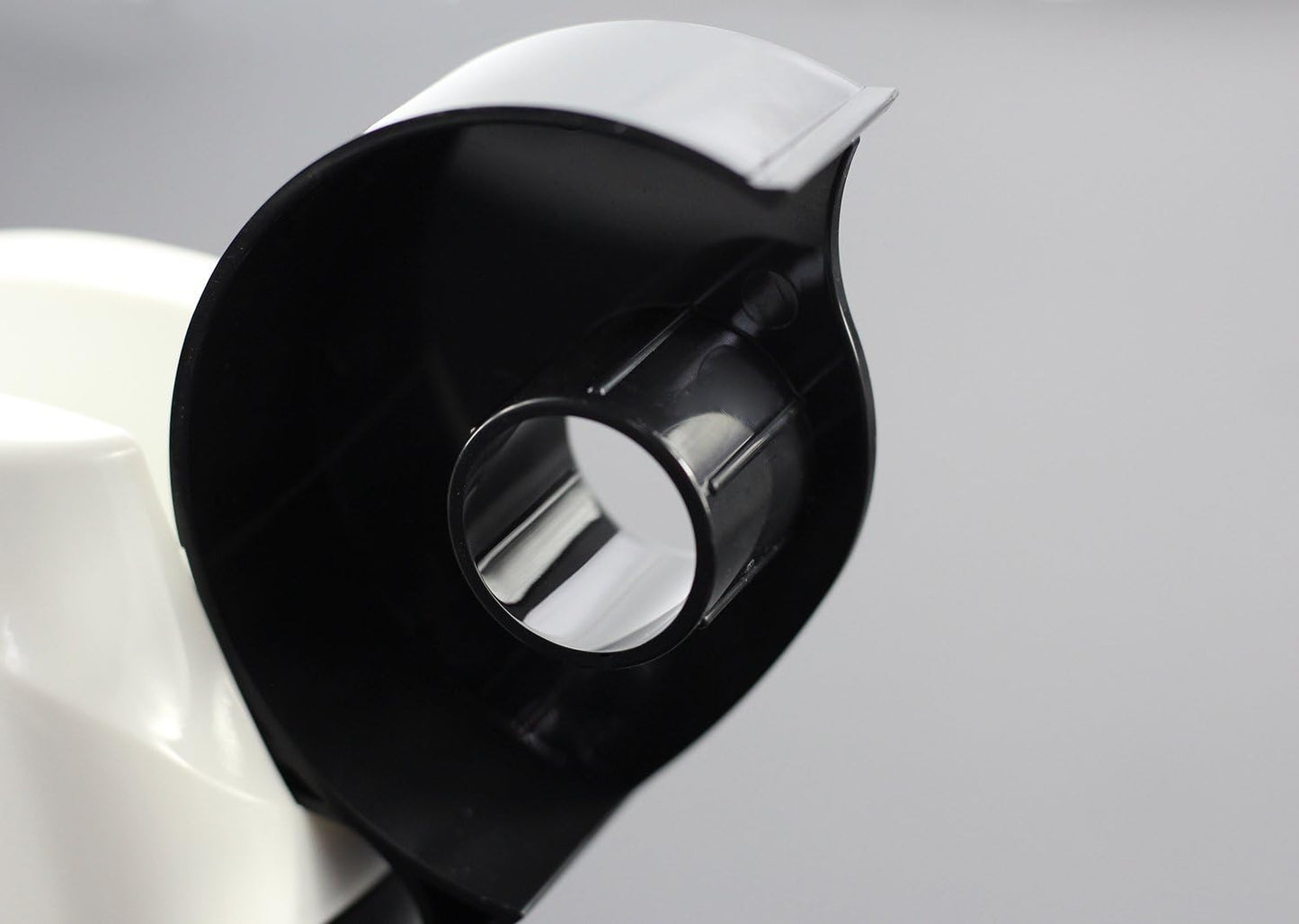 Heavy Base Nonskid Desk Tape Dispenser One-Hand Dispensing, White, 2 Pack