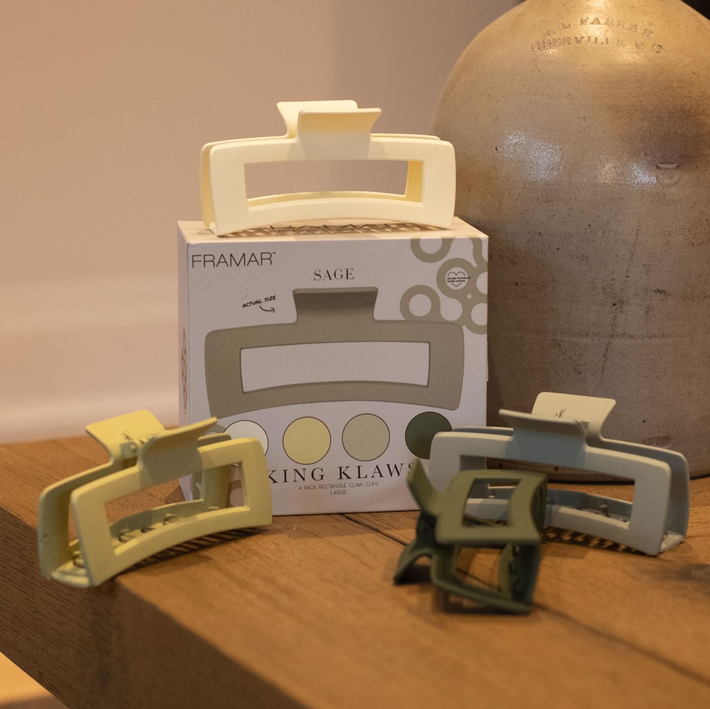 FRAMAR Green Hair Clips For Women Thick Hair - Extra Large Claw Clips for Thick Hair, Big Hairclips, Hairclips For Girls, Sage Green Accessories, Pinzas Para El Cabello - 4 Pack