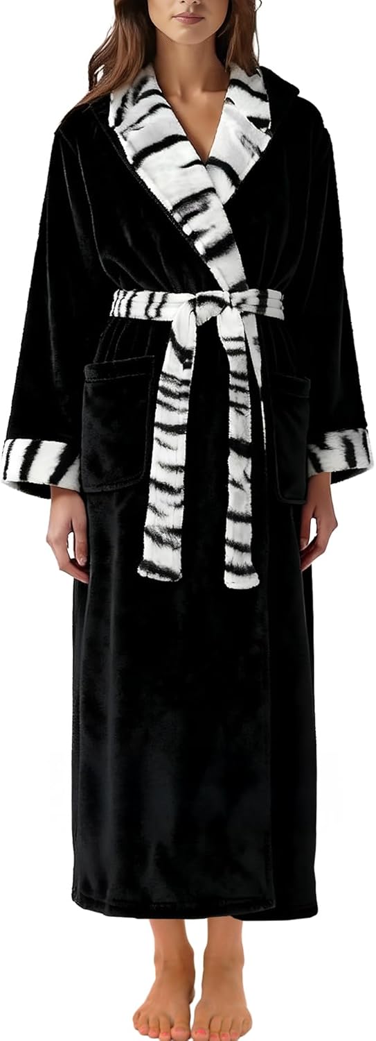 Alexander Del Rossa Womens Robe, Long Plush Bathrobe with Hood, Hooded Robes for Women Plus Size Bath Robe