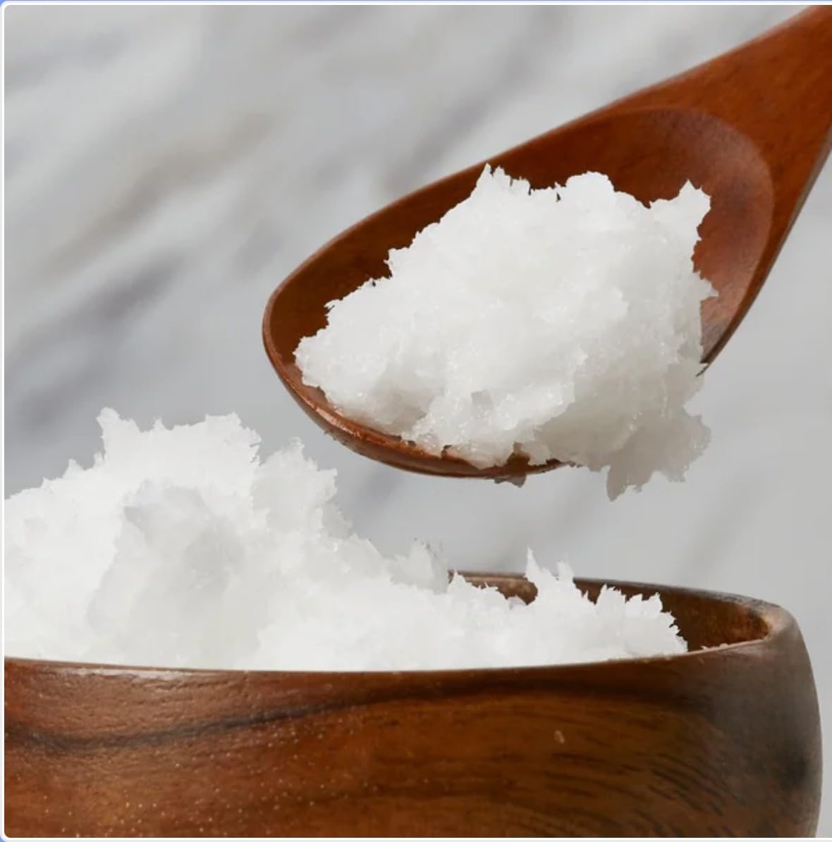 Organic Virgin Coconut Oil – Cold Pressed, 84 fl oz, Kirkland Quality, Unrefined & Chemical-Free