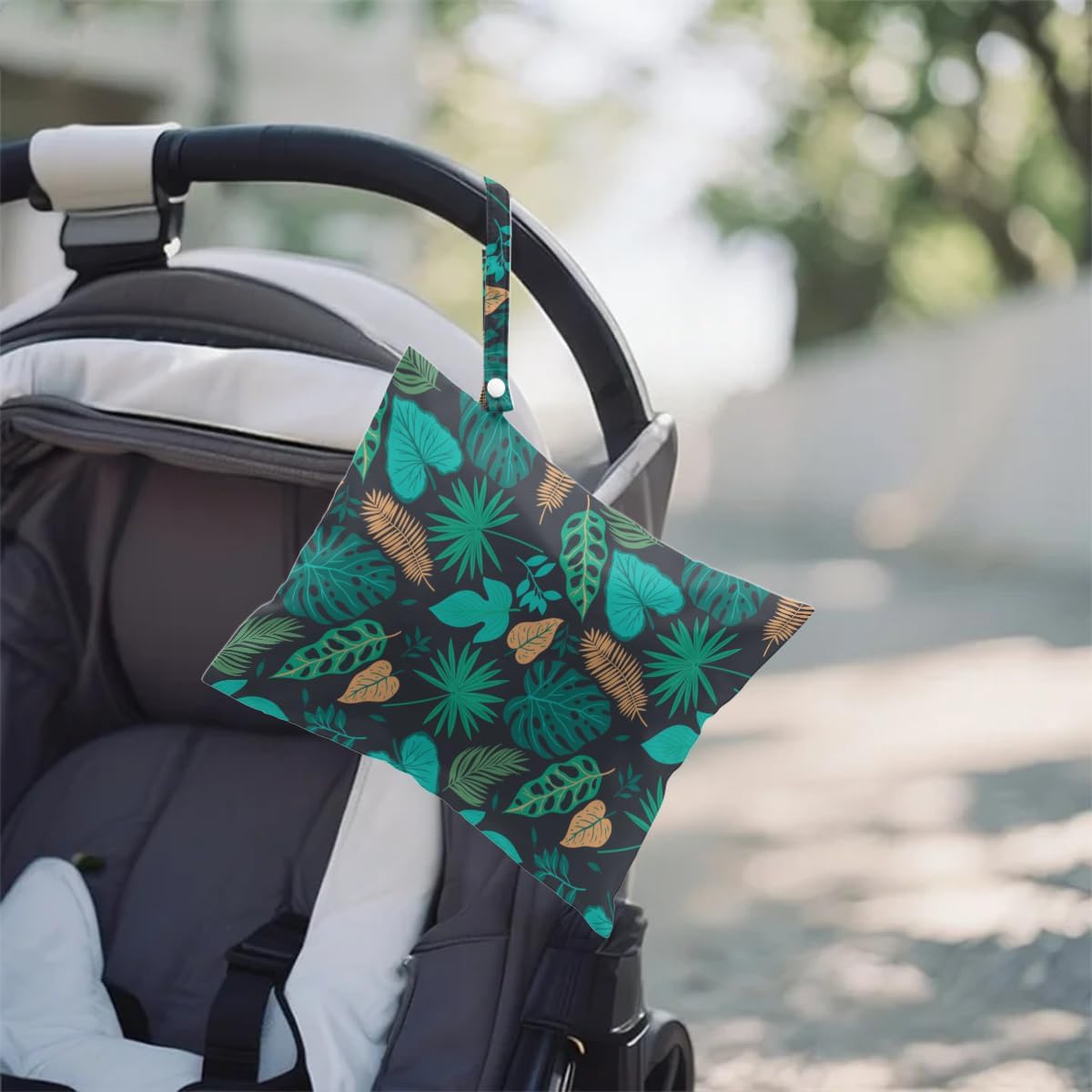 2Pcs Palm Leaves Wet Bag 12x10 Inch, Plants Waterproof Reusable Wet Dry Bag, Tropical Washable Travel Laundry Bags for Swimsuit Beach Diapers Dirty Yoga Gym Clothes, Plants Gifts for Women Friend