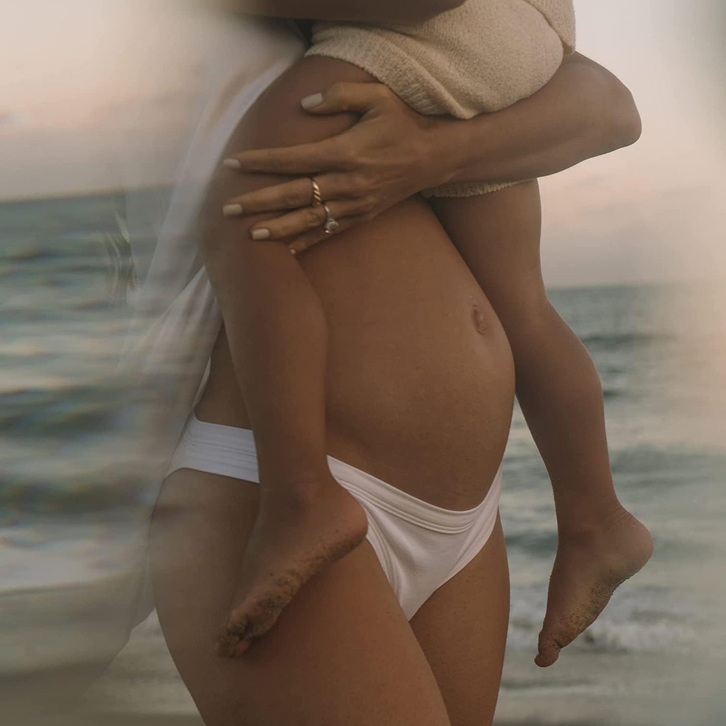 Summer Fridays Babymoon Belly Balm - Nourishing Balm + Body Moisturizer Enriched with Calendula Oil + Vitamin E to Help Reduce the Appearance of Stretch Marks and Dry Skin (5 Fl Oz)