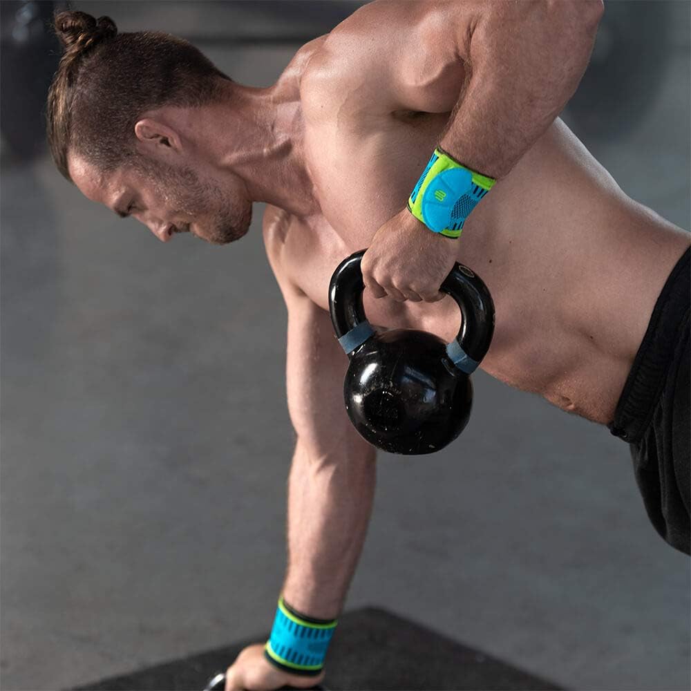 Bauerfeind Sports Wrist Strap - German Engineered Wrist Compression Support for Weightlifting, Crossfit, Tennis, Lifting - Adjustable Tightness Brace with 3D Airknit Fabric - 1 Per Box