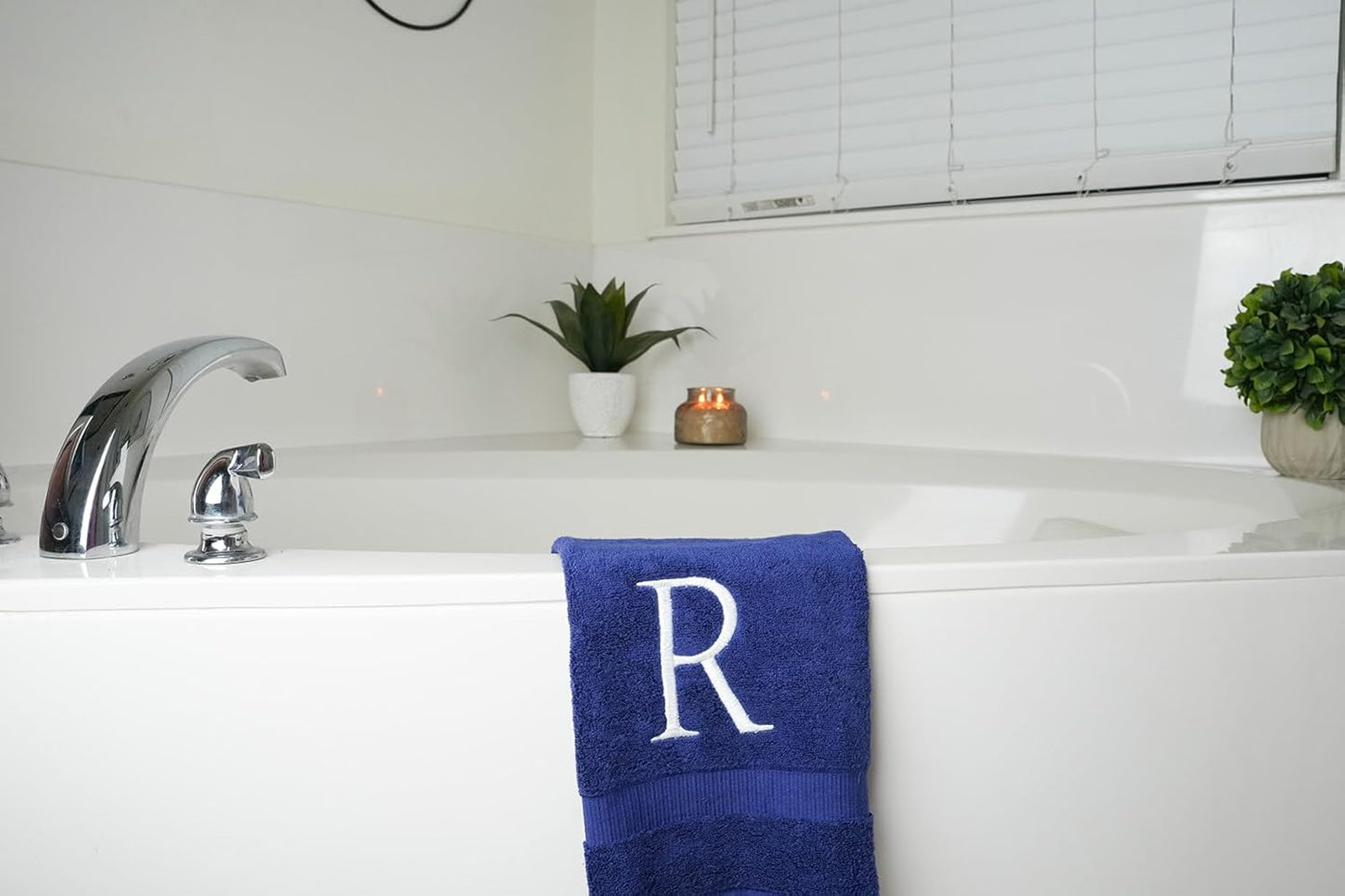 White and Navy Monogrammed Hand Towel - Monogram Initial Hotel Quality Decorative Embroidered Luxury Towel for Powder Room, Spa - GOTS Organic Certified - Pack of 2, Letter R