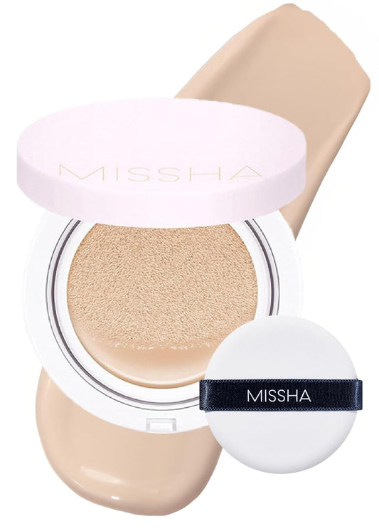 MISSHA Magic Cushion Foundation No.21 Light Beige for Bright Skin - Flawless Coverage, Dewy Finish, Easy Application for All Skin Types