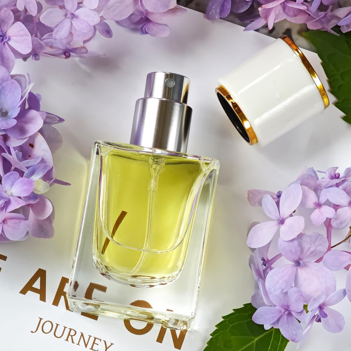 2 Pack 30ml/1 Oz Glass Spray Bottle Perfume Atomizer,Empty Travel Refillable Perfume Spray Bottle with 3 Kinds of Dispenser (White Cap, 30ml)