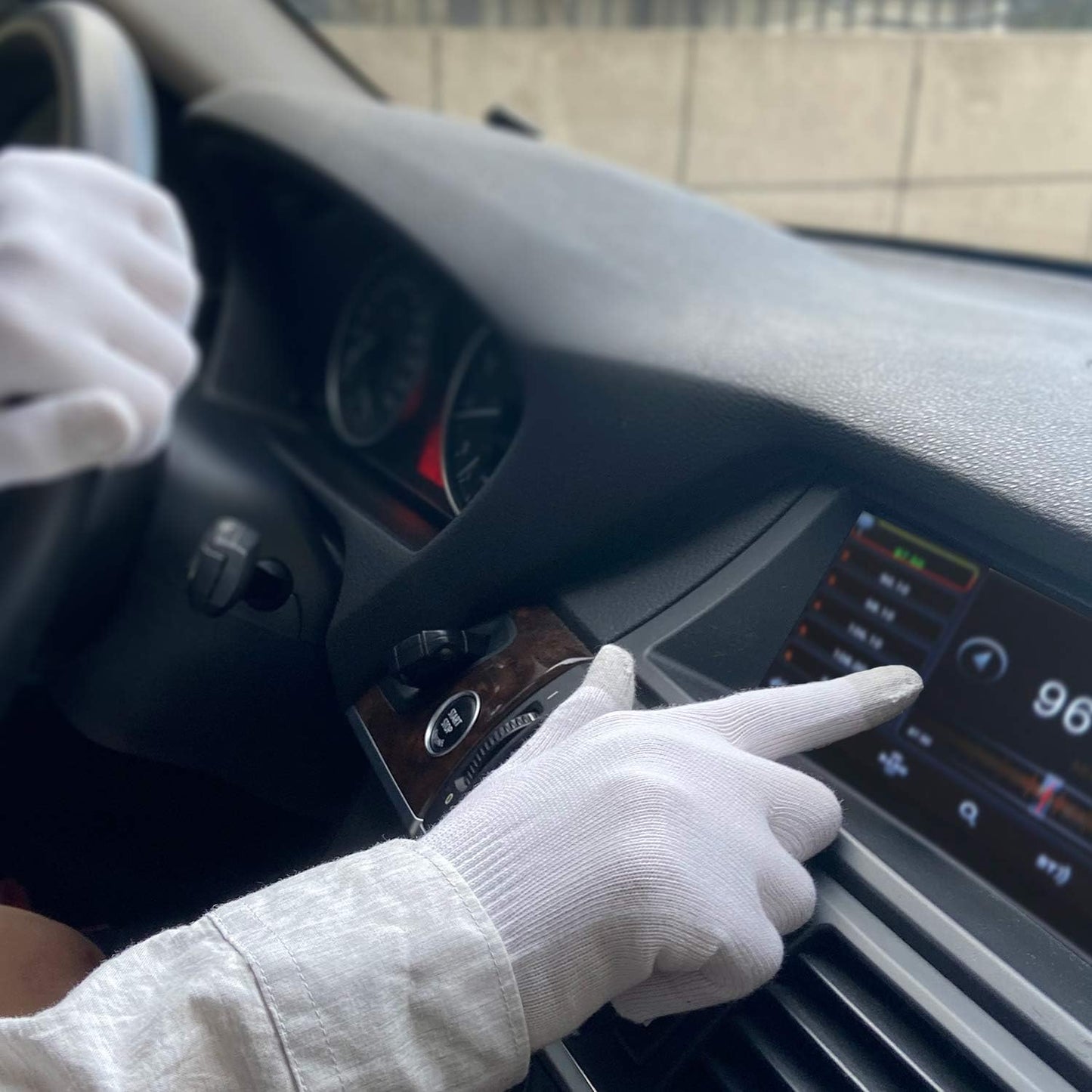 Evridwear Unisex Moisturizing Cotton Gloves with Touchscreen Fingertips for Eczema Beauty Cosmetic Dry Hands Sensitive Irritated Skin Therapy Overnight Bedtime, 6 Pairs, Lightweight-White, XS