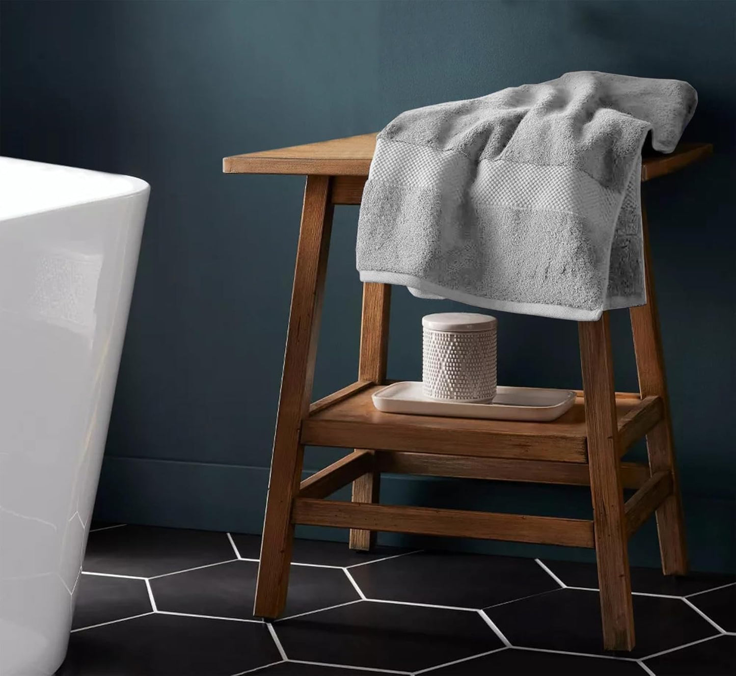 Delara 100% Organic Cotton Towels 650 GSM Plush Feather Touch Quick Dry Towel, 6-Piece Towel Set GOTS Certified, Oeko-Tex Green Certified, 1 Bath Towel, 1 Bath Sheet, 2 Hand Towels & 2 Wash Cloths