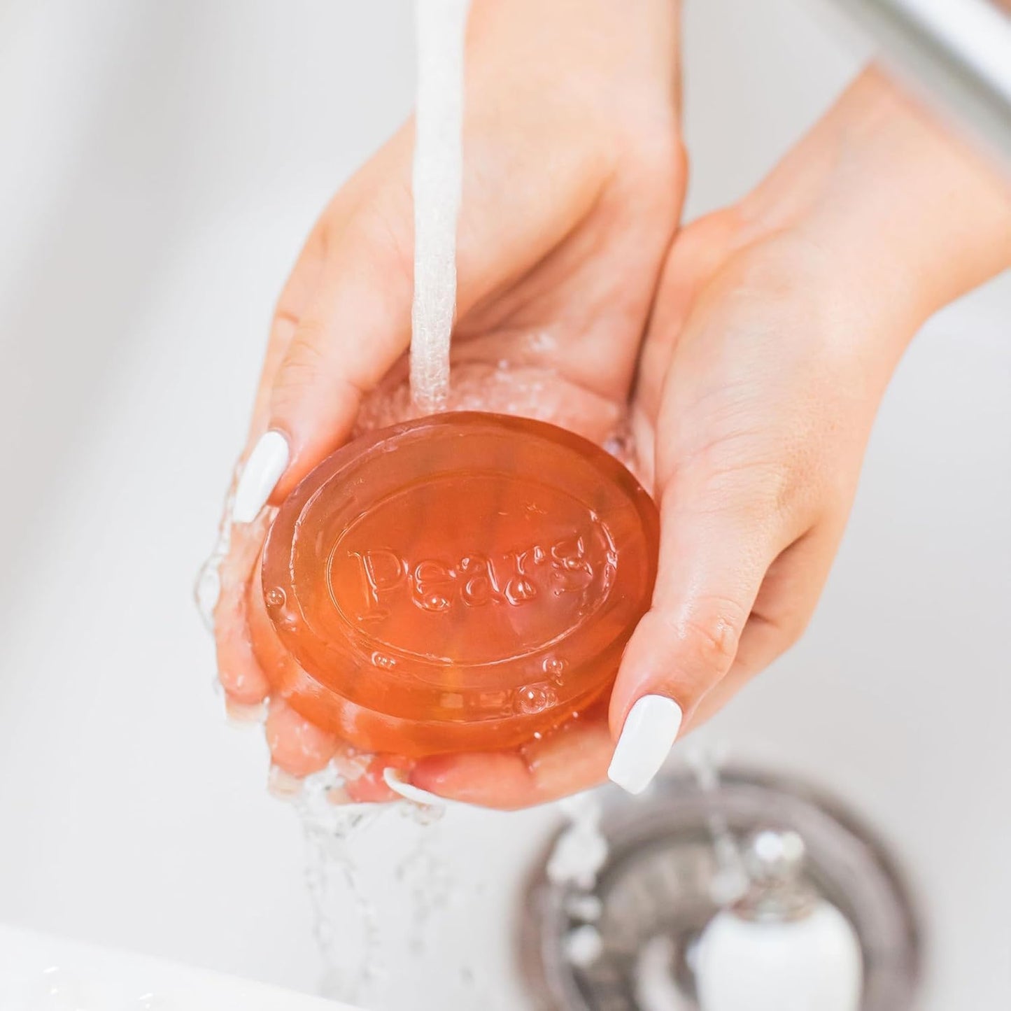 Pears Glycerin Soap, Transparent Amber with Natural Oils, 3-Pack – Pure & Gentle Cleanser for Soft, Glowing Skin, 3.53 Oz Ea