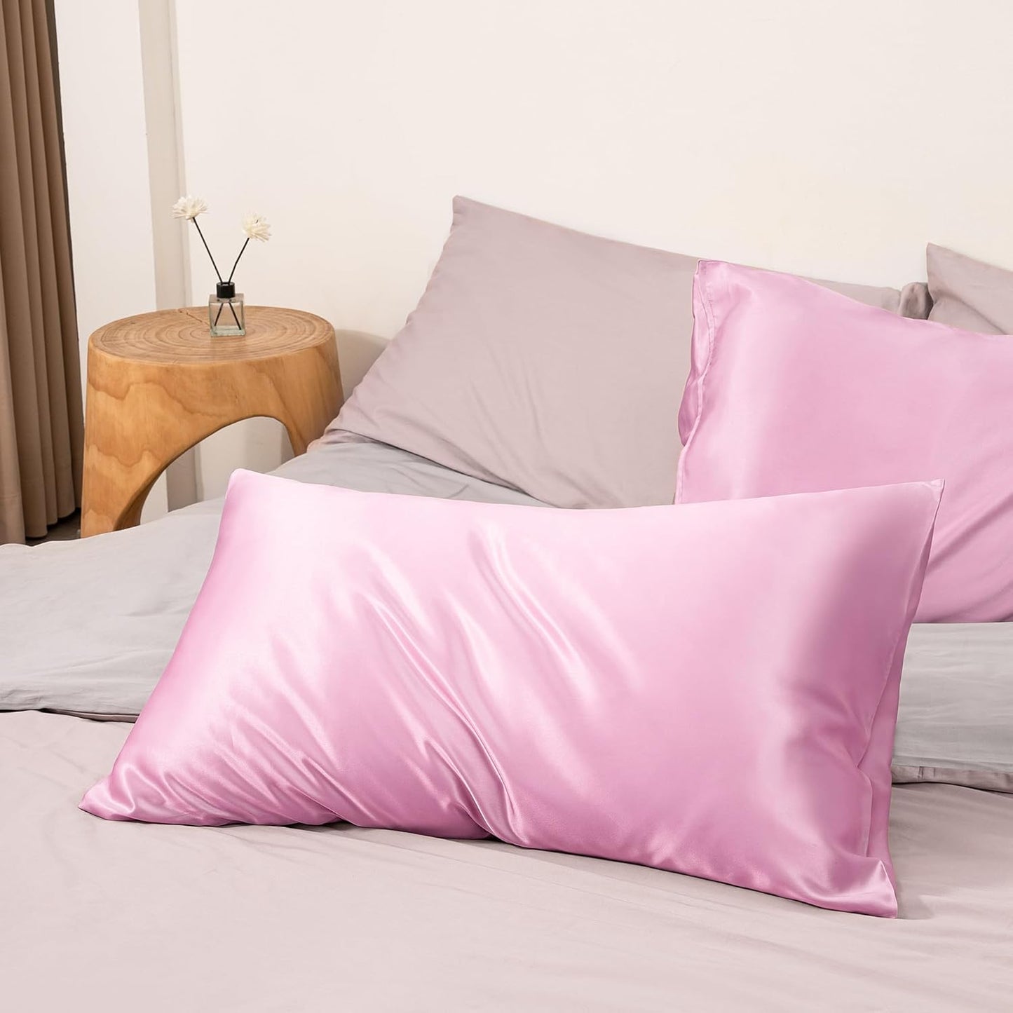 EXQ Home Silky Satin Pillowcase for Hair and Skin,Soft Cooling Pillow Cases Queen Size Set of 2 Satin Pillow Case with Envelope Closure Pink