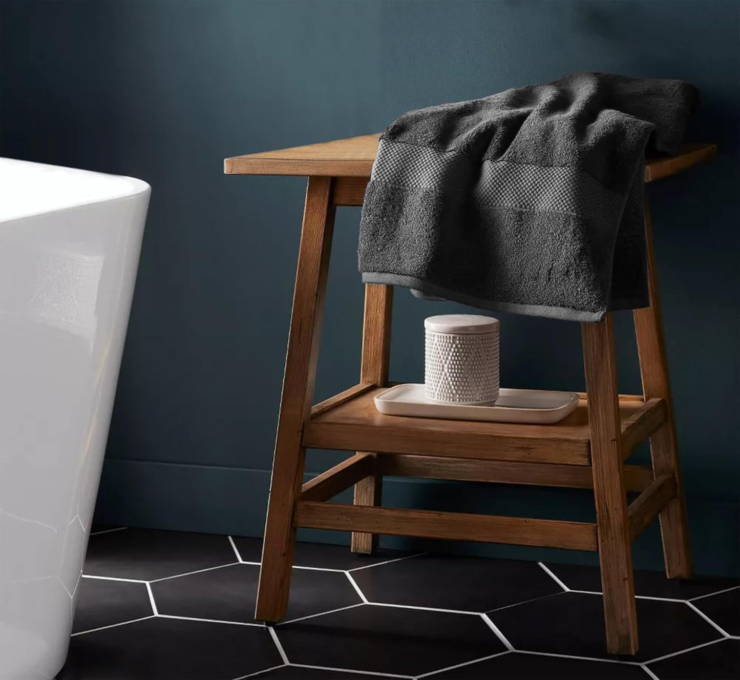 Delara 100% Organic Cotton Towels 650 GSM Plush Feather Touch Quick Dry Bath Towel, Pack of 7 GOTS Certified, Oeko-Tex Green Certified, Organic Cotton Bath Towel, 30"X58"