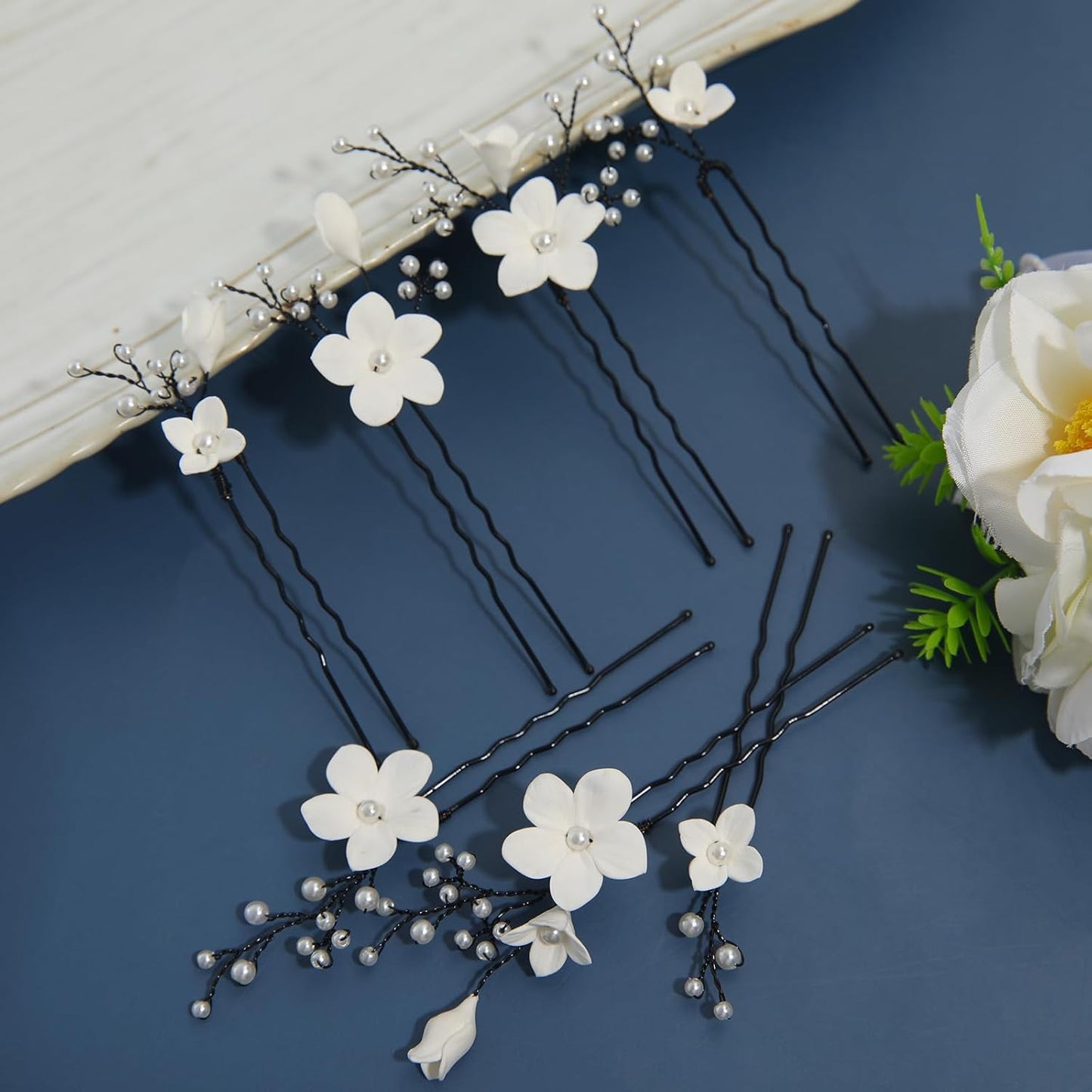 Handmade Bridal Wedding Hair Pins 7Pcs White Flower Pearls Hair Clips Bridal Wedding Hair Accessories for Women Girls Brides Bridesmaid