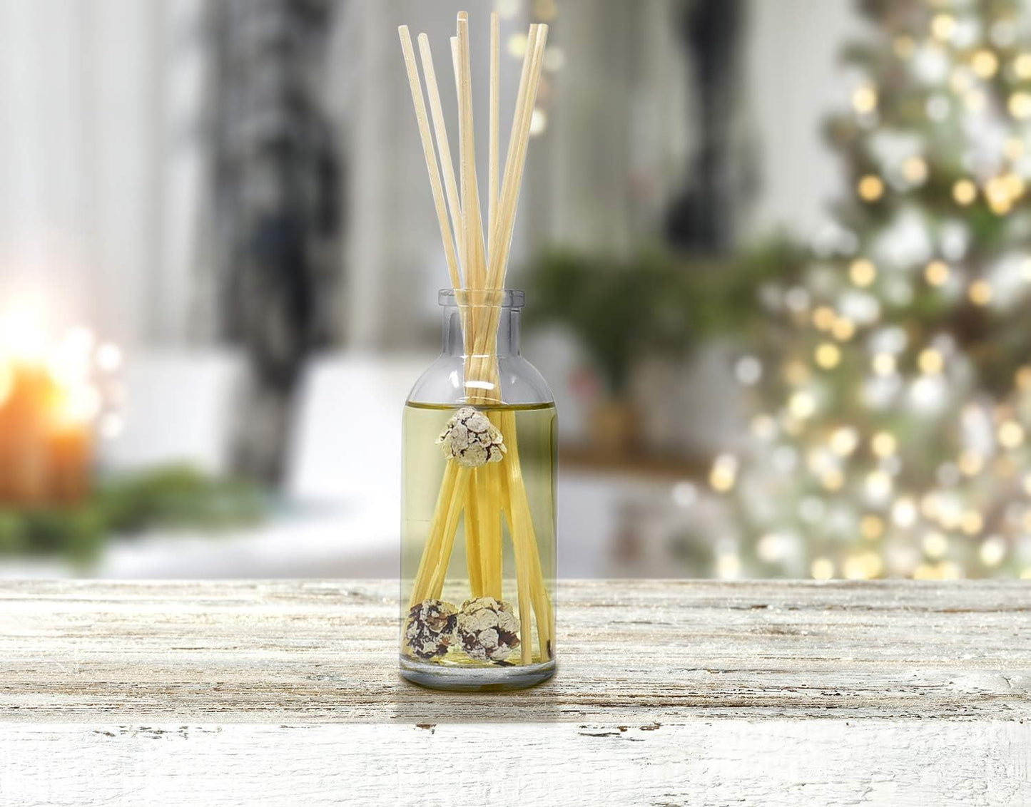 Urban Naturals Frosted Pinecones Holiday Oil Reed Diffuser Refill with Free Set of Reed Sticks – Pine, Cinnamon, Clove, Cedar Wood, Sandalwood and Vanilla Bean – Vegan, 4 oz, Made in The USA
