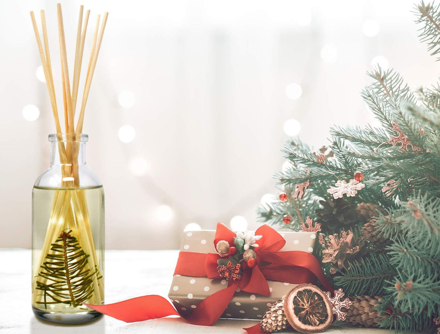 Urban Naturals Pine Forest Reed Diffuser Set - White Pine Needles, Eucalyptus and Sandalwood - Christmas Tree Scent - Holiday Decor with Real Pine Branches