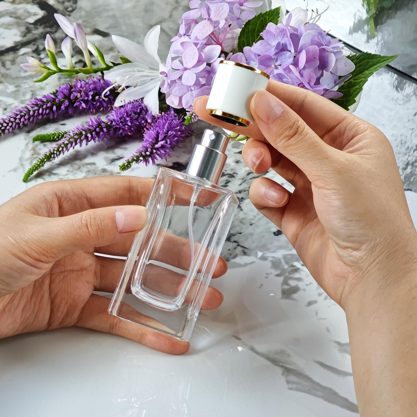 2 Pack 50ml/1.7 Oz Glass Spray Bottle Perfume Atomizer,Empty Travel Refillable Perfume Spray Bottle with 3 Kinds of Dispenser (White Cap, 50ml)