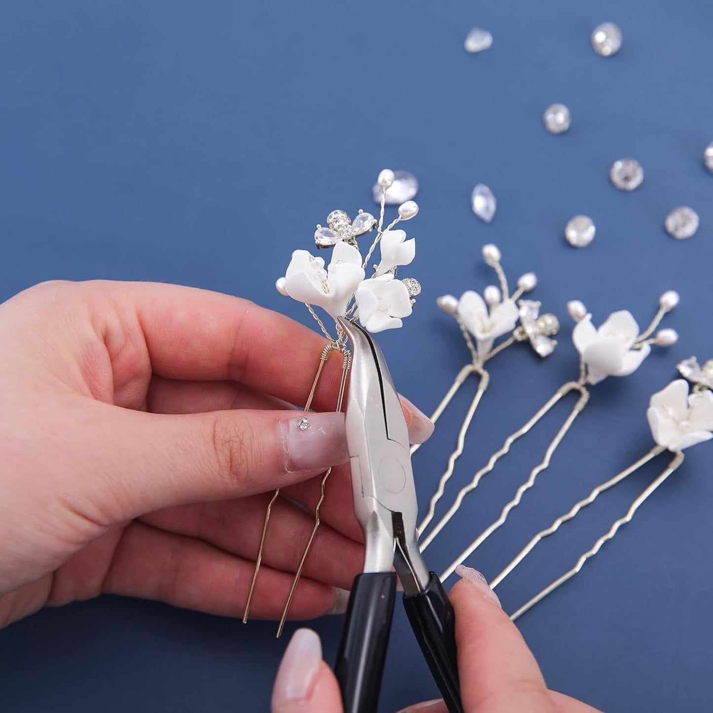Handmade Bridal Wedding Hair Pins 5Pcs White Flower Zircon Pearl Hair Clips Silver Bridal Hair Accessories for Women Girls Brides Bridesmaid