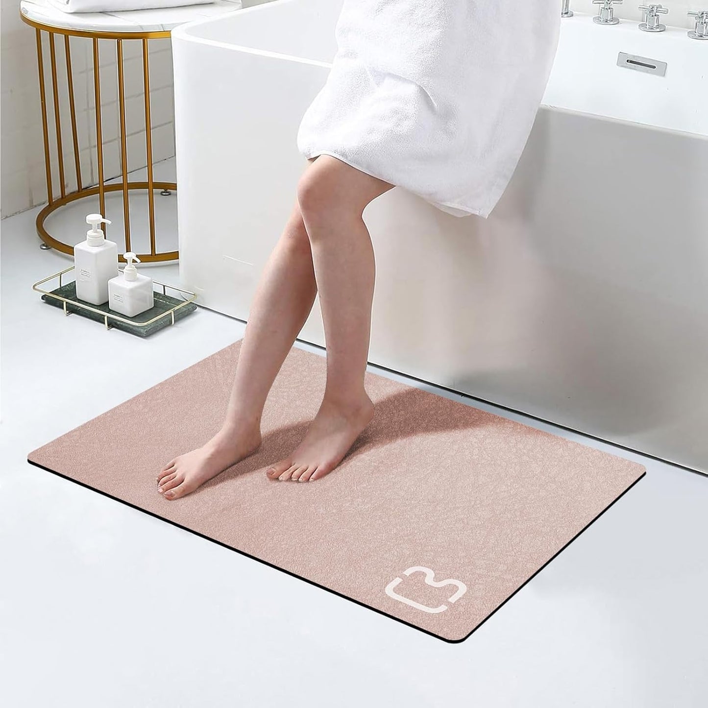 Diatomaceous Earth Bath Mat Rugs Quick Dry Super Absorbent Non Slip Rubber BottomThin Bathroom Mat Fit Under Door, Floor Rugs in Front of Bathtub,Shower Room,Sink,Washable, 17" x 32", Blush Pink