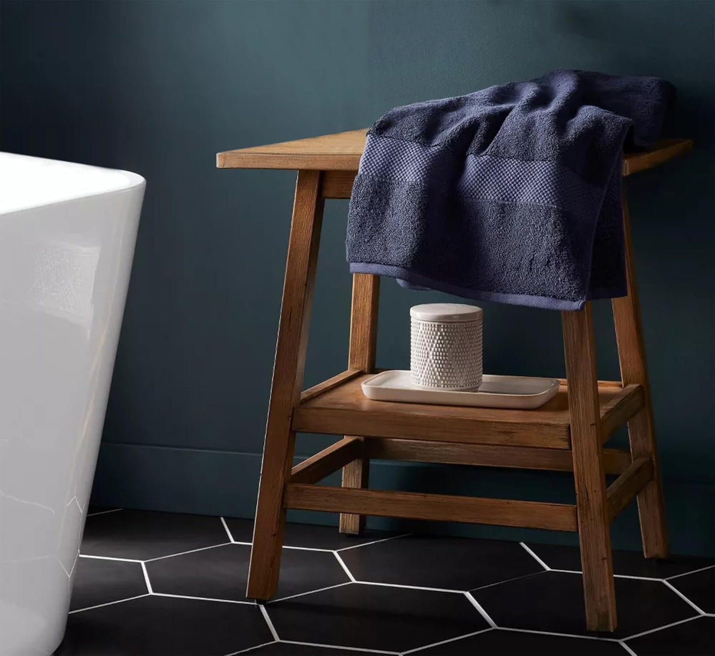 Delara 100% Organic Cotton Towels 650 GSM Plush Feather Touch Quick Dry Bath Towel, Pack of 8 GOTS Certified, Oeko-Tex Green Certified, Organic Cotton Bath Towel, 30"X58"