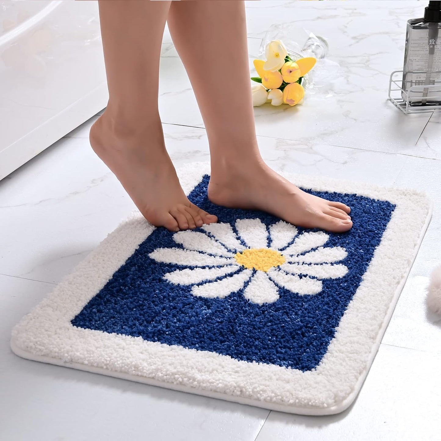 Bath Mat, White Flower, 16"x24", Non Slip, Machine Washable