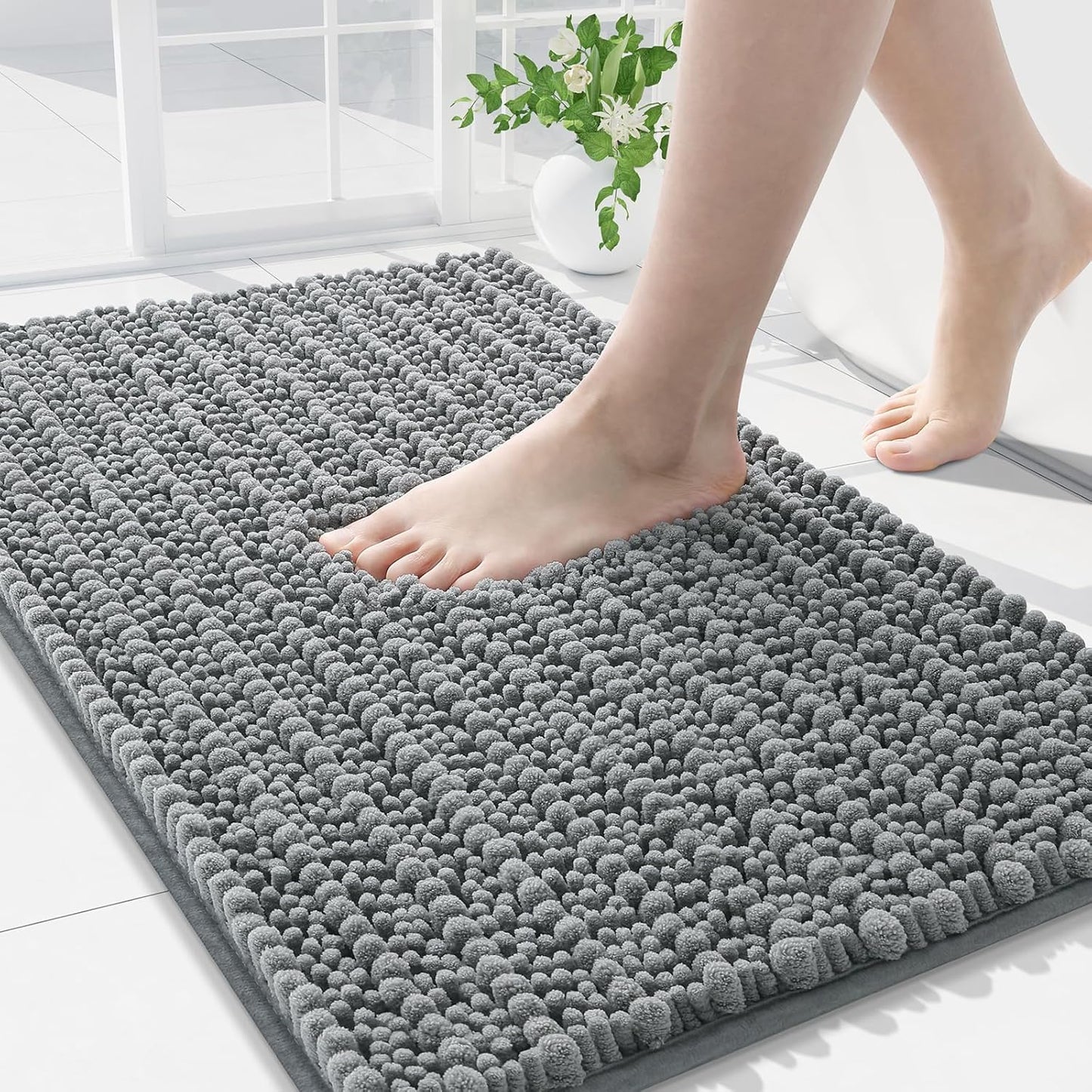 Arotive Luxury Chenille Bathroom Rug Mat, Extra Soft Thick Absorbent Shaggy Bath Rugs, Non-Slip Machine Wash Dry, Plush Bath Mats for Bathroom, Shower and Tub, 36x24, Grey
