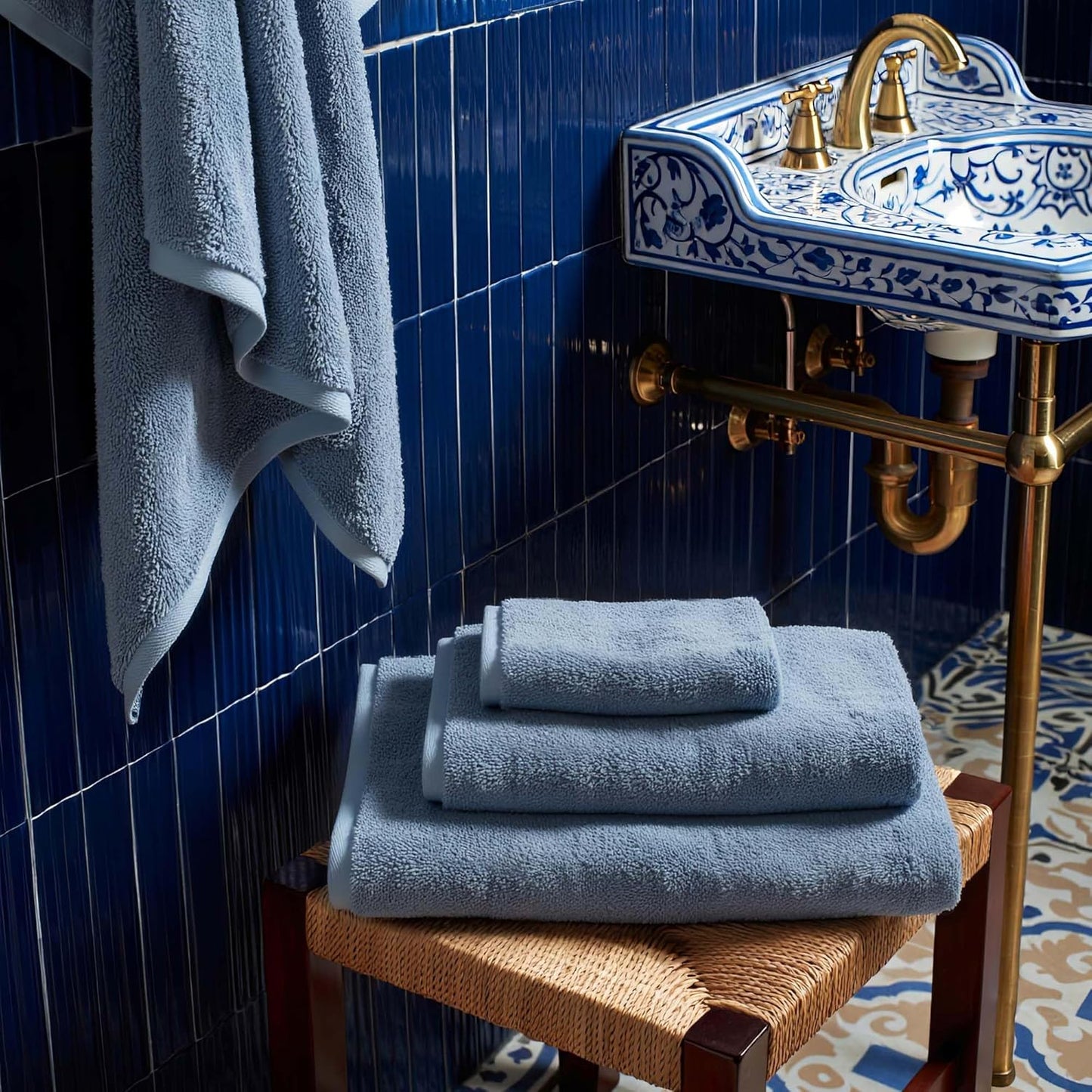 Italic Ultraplush 12-Piece Family Towel Set – Luxury Bath Towels, Hand Towels & Washcloths – Plush, Quick Dry, 800GSM 100% Australian Cotton for Bathroom & Spa (Glacier)