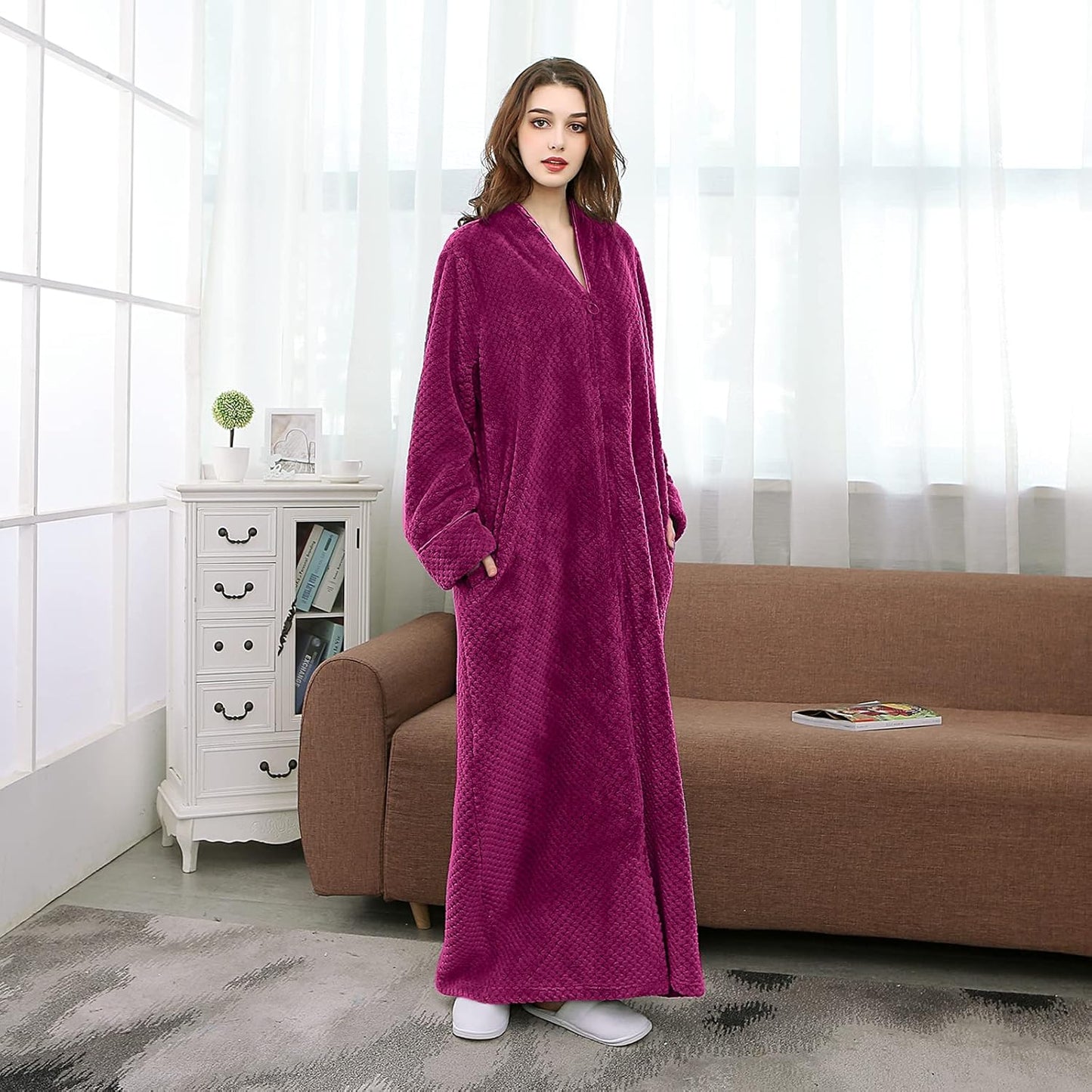 Artfasion Womens Fleece Robe Plush Long Zip Front Bathrobe with Pockets Warm Soft Zippered Bathrobes for Women