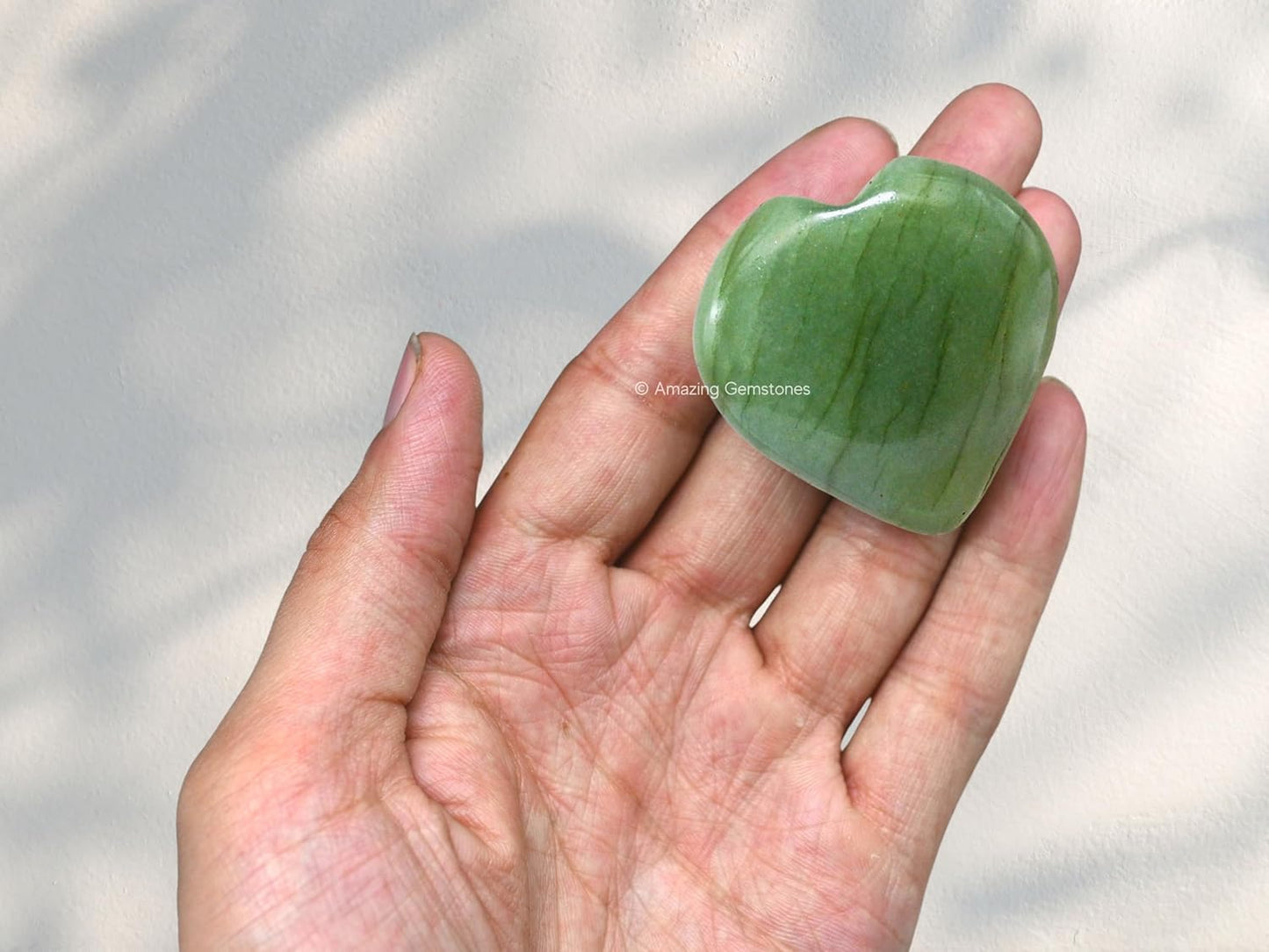 Amazing Gemstone Light Green Aventurine Crystal Heart Palm Stone - Pocket Massage Worry Stone for Natural Body Chakra Balancing, Reiki Healing and Crystal Grid