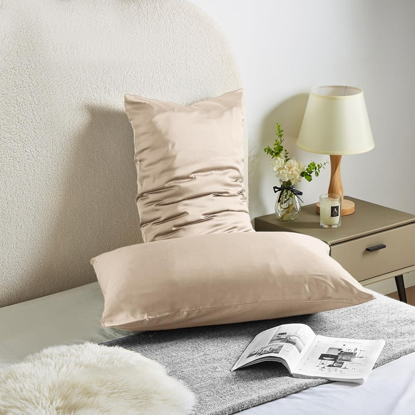 Silk Pillow Cases 2 Pack Mulberry Silk Pillow Cases Soft Breathable Both Sided Natural Silk Pillowcase with Zipper Beauty Sleep Silk Pillow Cases for Gift(Standard,Champagne)