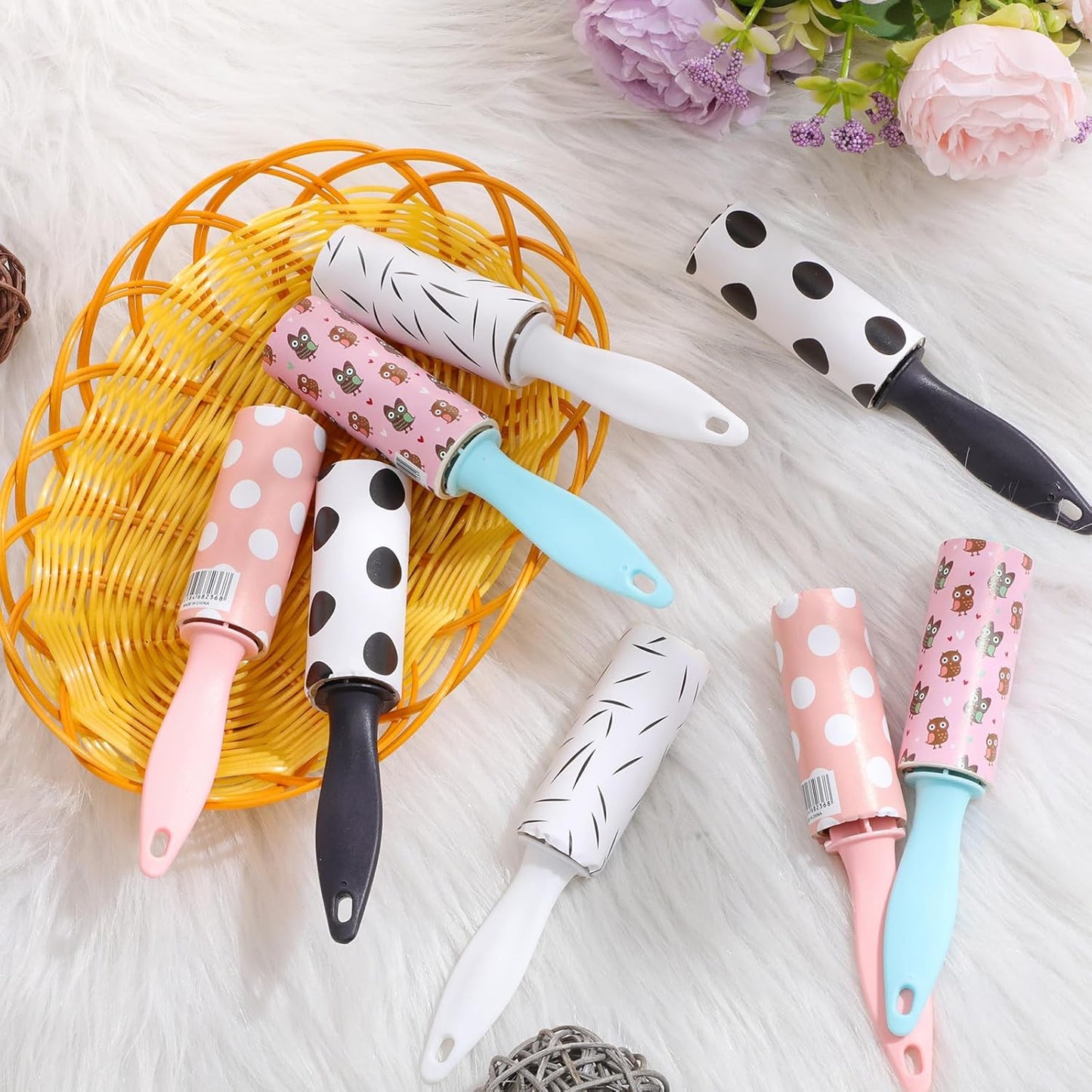 Hushee 8 Pcs Bulk Mini Lint Roller for Pet Hair and Clothes Lint Roller Travel Size Removers Sticky Removing Tool for Travel, Gift Bags, Furniture, Car Seat