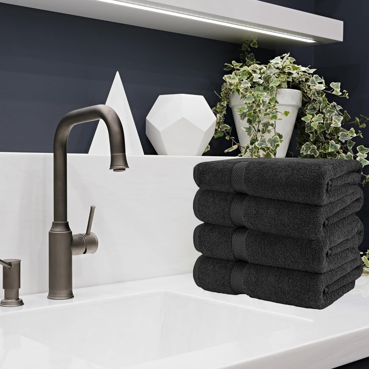 Bath Sheet 30 x 60 Pack of 4 | 450 GSM Quick Dry and Highly Absorbent | 100% Cotton Terry Towels for Bathroom - Perfect for Shower - Pool and Spa - Luxury Soft Towels - Charcoal Grey