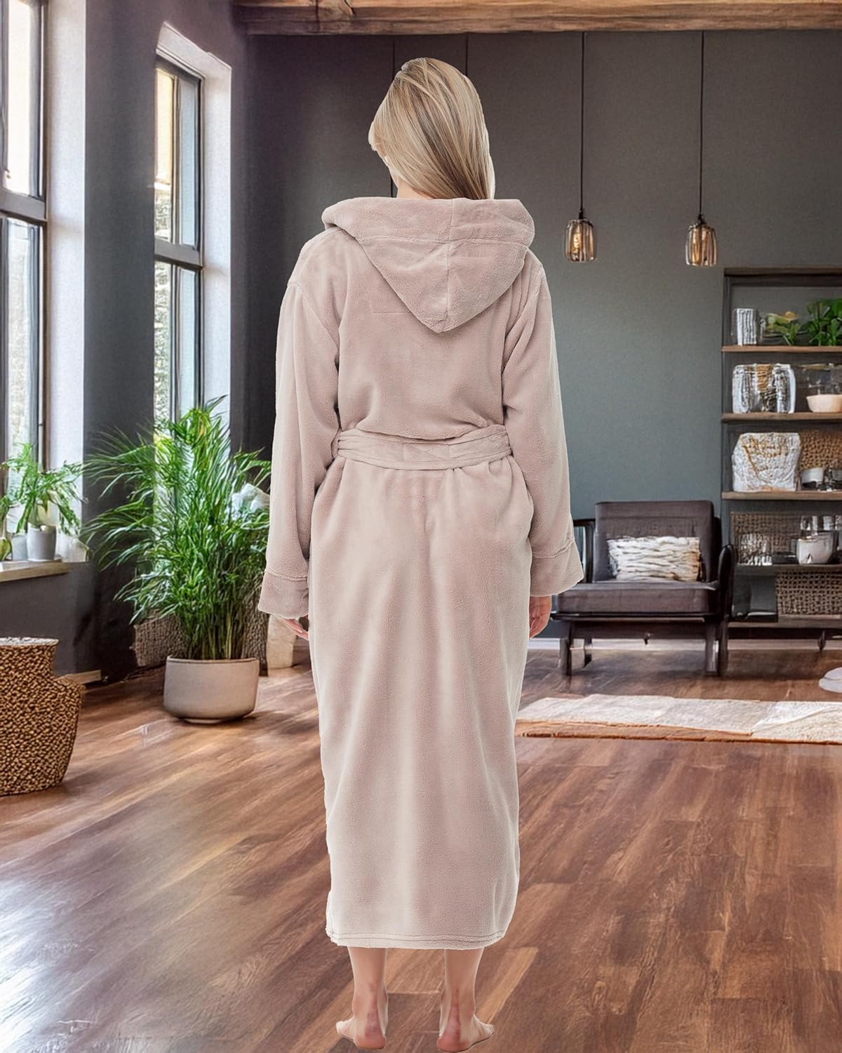 Alexander Del Rossa Womens Robe, Long Plush Bathrobe with Hood, Hooded Robes for Women Plus Size Bath Robe