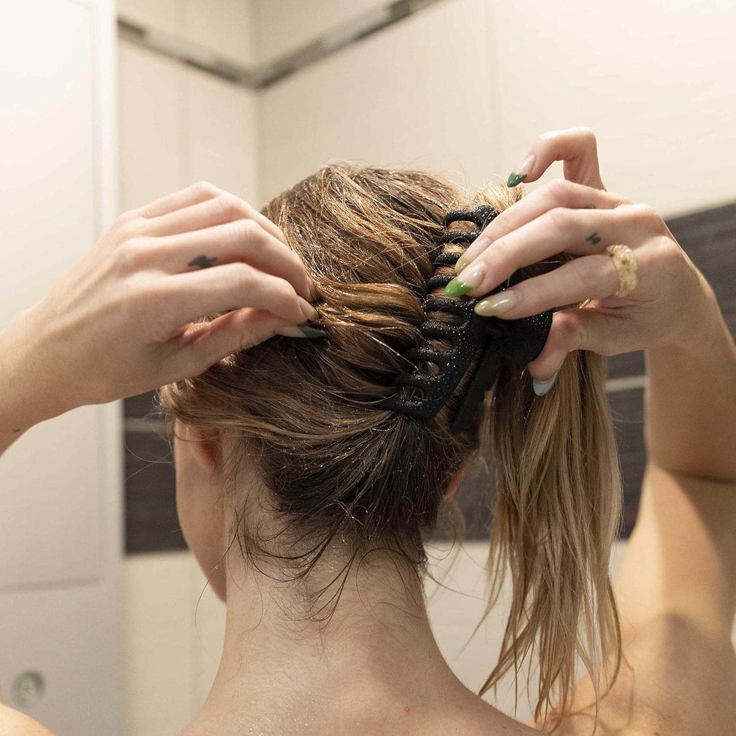 FRAMAR Large Claw Clips For Thick Hair – Large Hair Clip For Thick Hair, Big Hair Clips For Women, Hair Claws Clips For Women, Black Hair Clips, Black Claw Clip - 4 Pack Non Slip Matte Finish