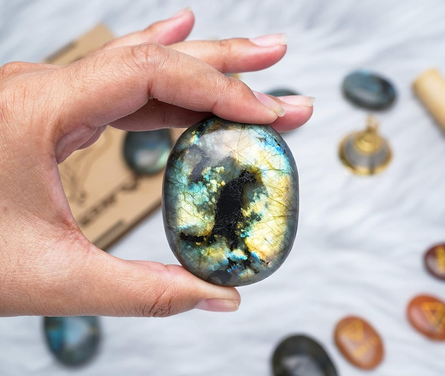 Crocon 50mm Labradorite Large Palm Stone 900+ Carats Pocket Worry Stones for Natural Chakra Balancing Reiki Healing Stones and Crystal Healing Spa Energy Crystals Gifts for Women