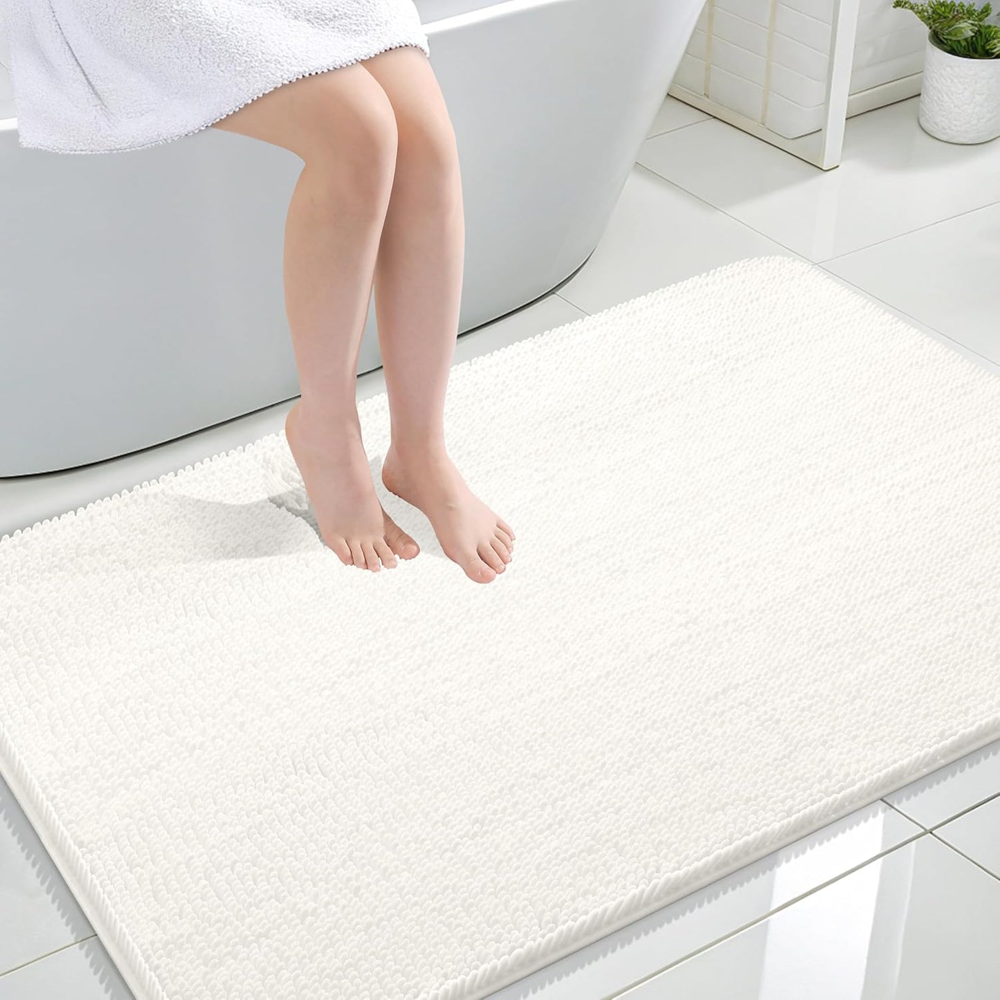 OLANLY Bathroom Rugs 47x32, Extra Soft Absorbent Chenille Bath Rugs, Rubber Backing Quick Dry, Machine Washable Bath Mats for Bathroom Floor, Tub and Shower, Home Decor Accessories, Ivory