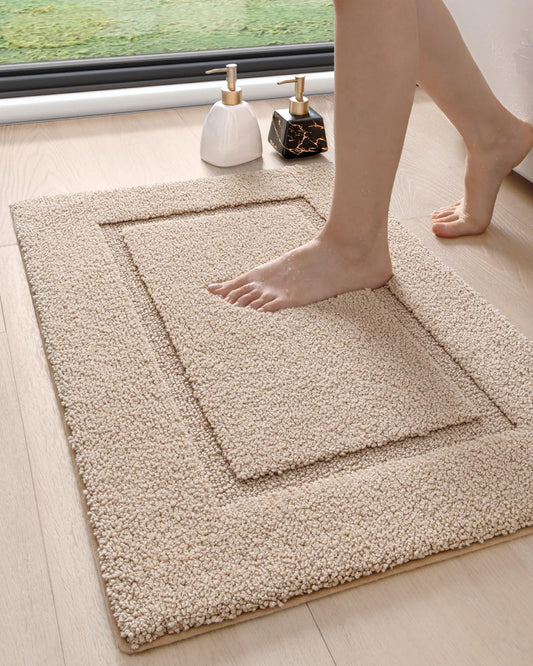 DEXI Bathroom Rugs 32x20, Washable Non Slip Bath Mat for Shower Floor, Absorbent Quick Dry Bathmat with Rubber Backing, Ultra Soft Plush Carpet for Tub, Beige