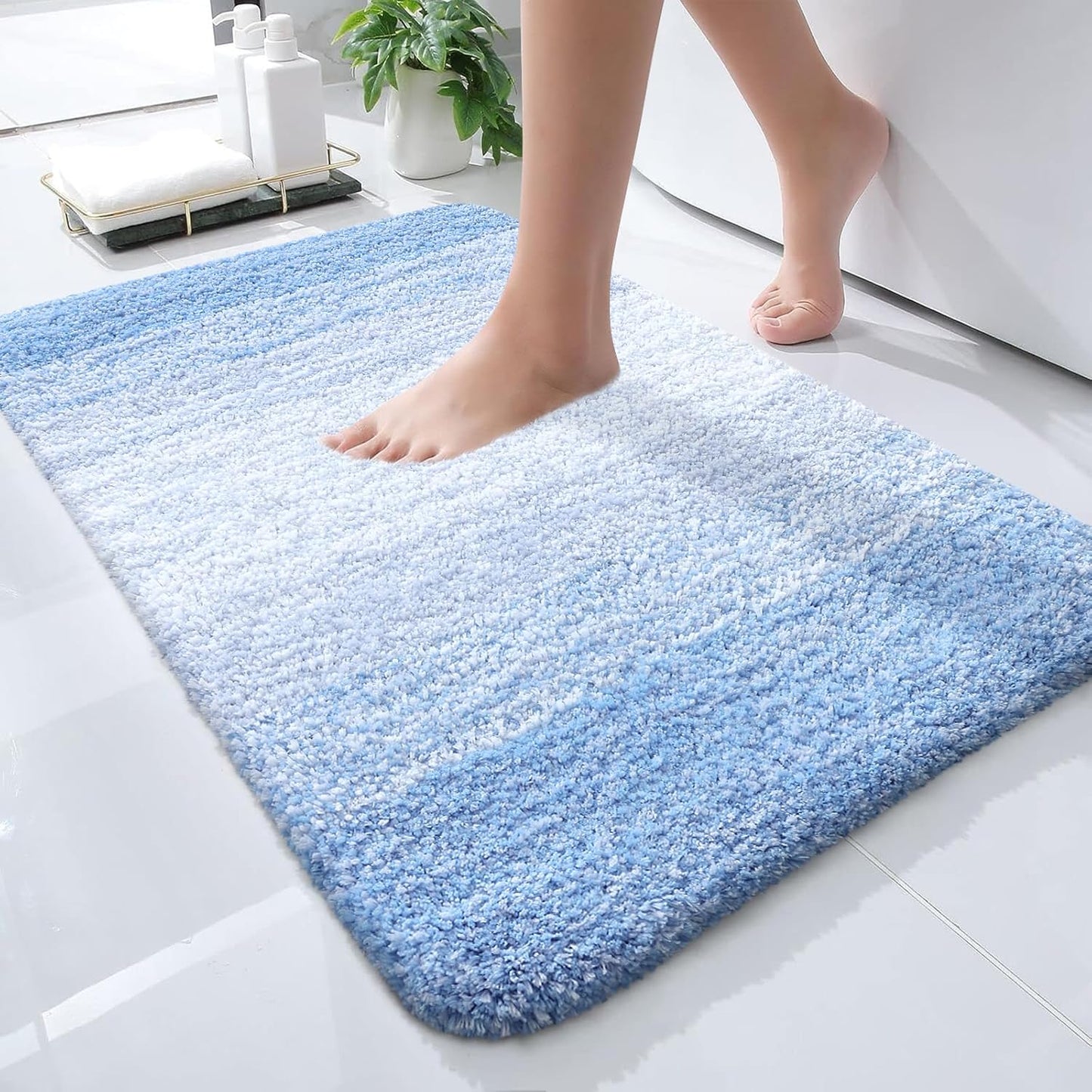 OLANLY Bathroom Rugs Mat 24x16, Extra Soft Absorbent Microfiber Bath Rugs, Rubber Backing, Quick Dry, Machine Washable Bath Mats for Bathroom Floor, Tub and Shower, Home Decor Accessories, Light Blue