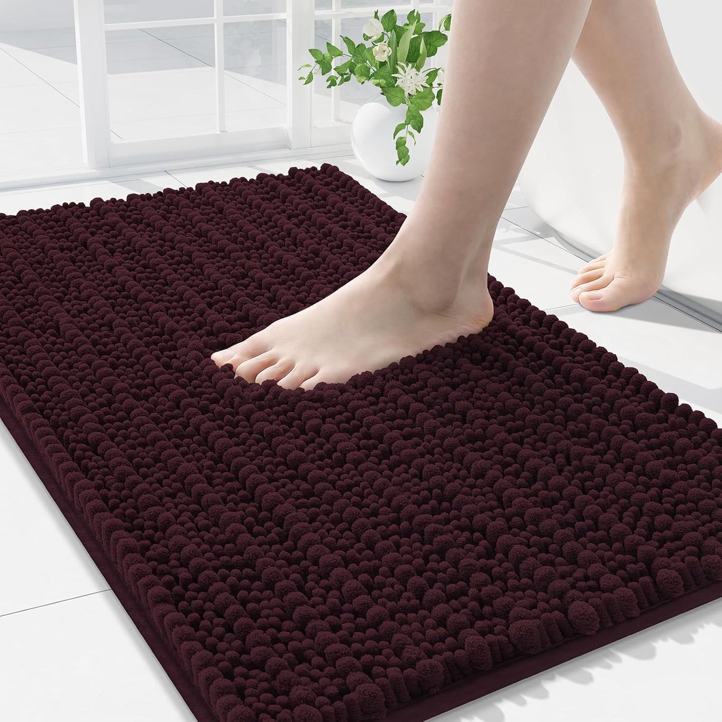 Arotive Luxury Chenille Bathroom Rug Mat, Extra Soft Thick Absorbent Shaggy Bath Rugs, Non-Slip Machine Wash Dry, Plush Bath Mats for Bathroom, Shower and Tub, 30x20, Black Cherry
