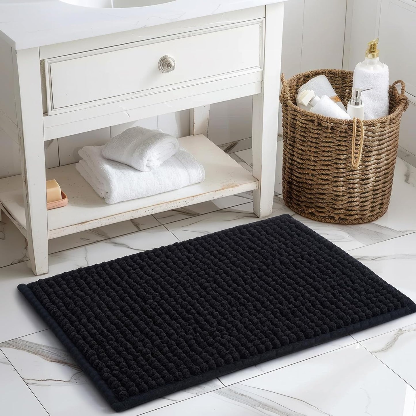 FRESHMINT Thick Chunky Chenille Bathroom Rugs 17"x24", Non Slip Bath Mat for Bathroom Floor, Large Soft Bathroom Decor Accessories, Cute Shower Mat Water Absorbent, Washable, Black